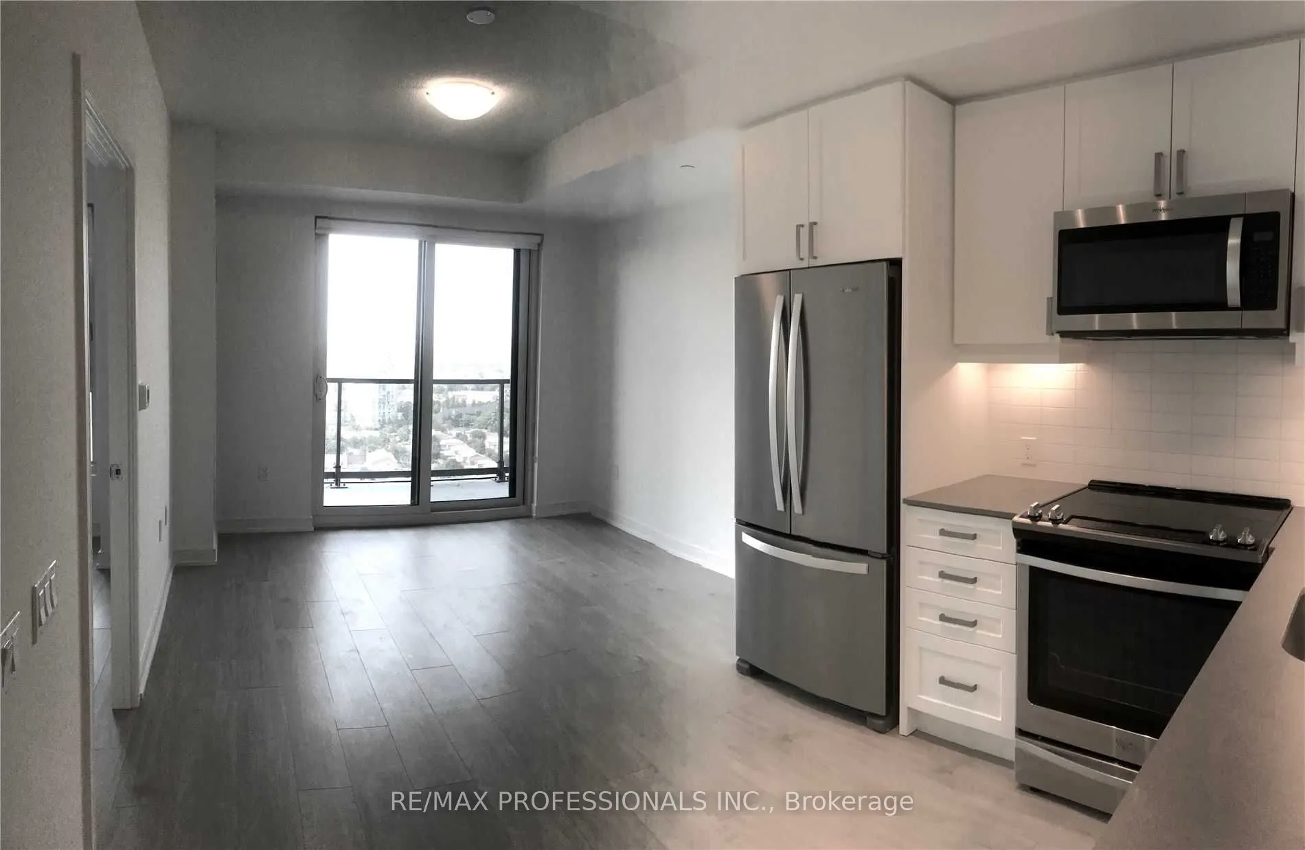 8 Nahani Way, #2805