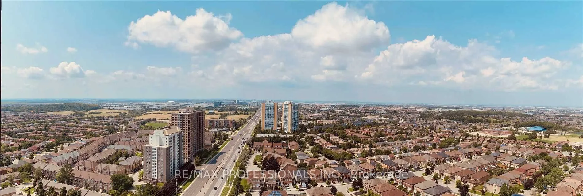 8 Nahani Way, #2805