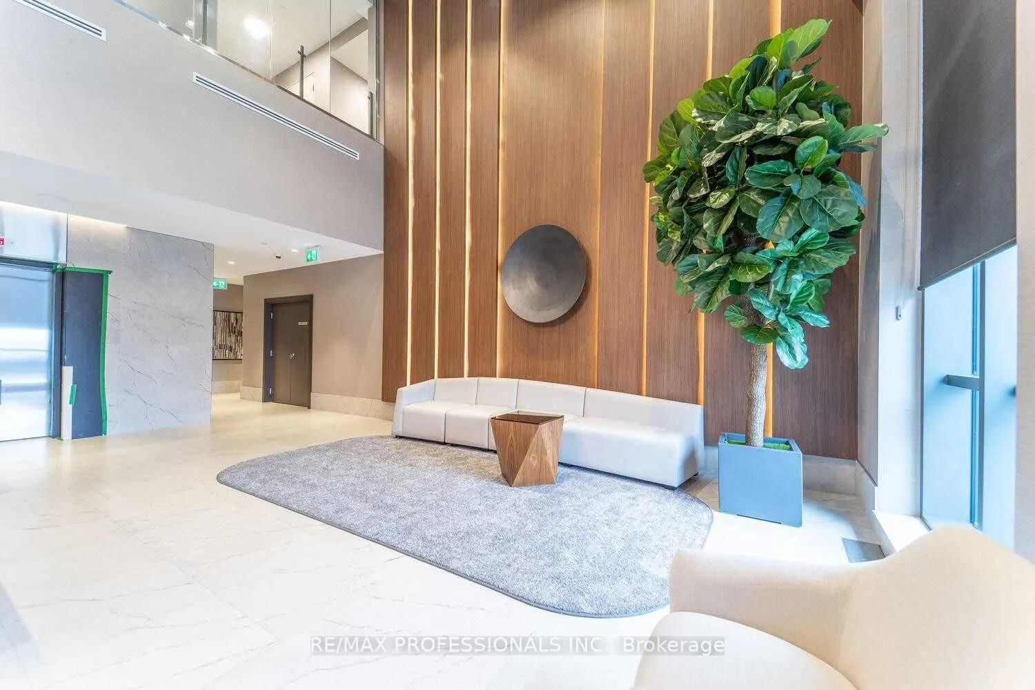 8 Nahani Way, #2805