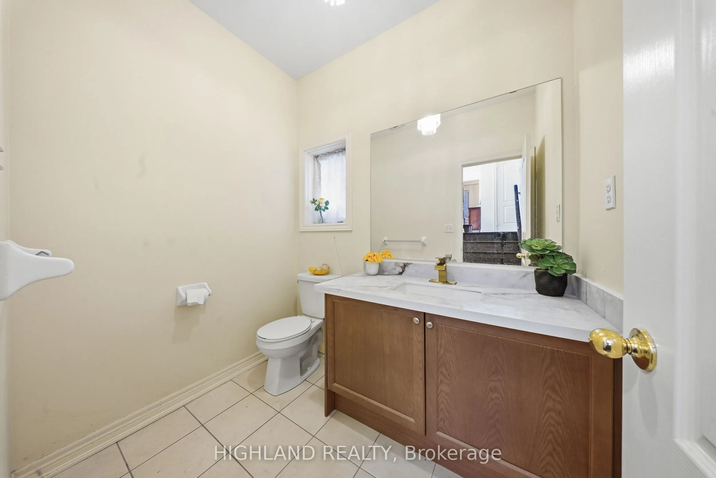 426 Hidden Trail