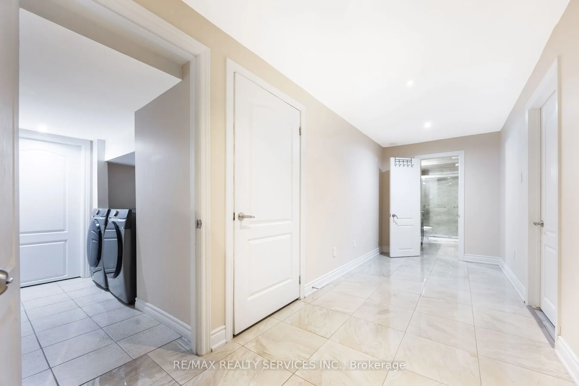 51 Midsummer Drive