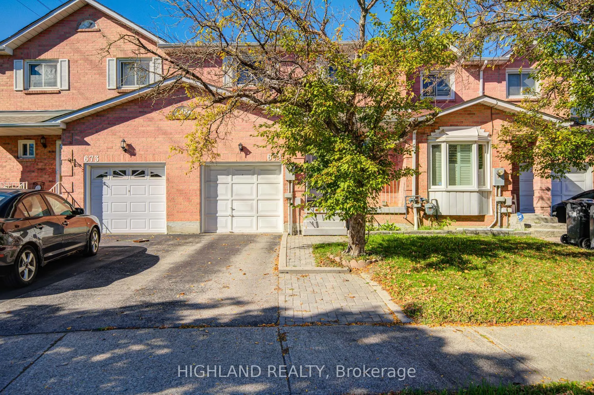 671 Dinsmore Court