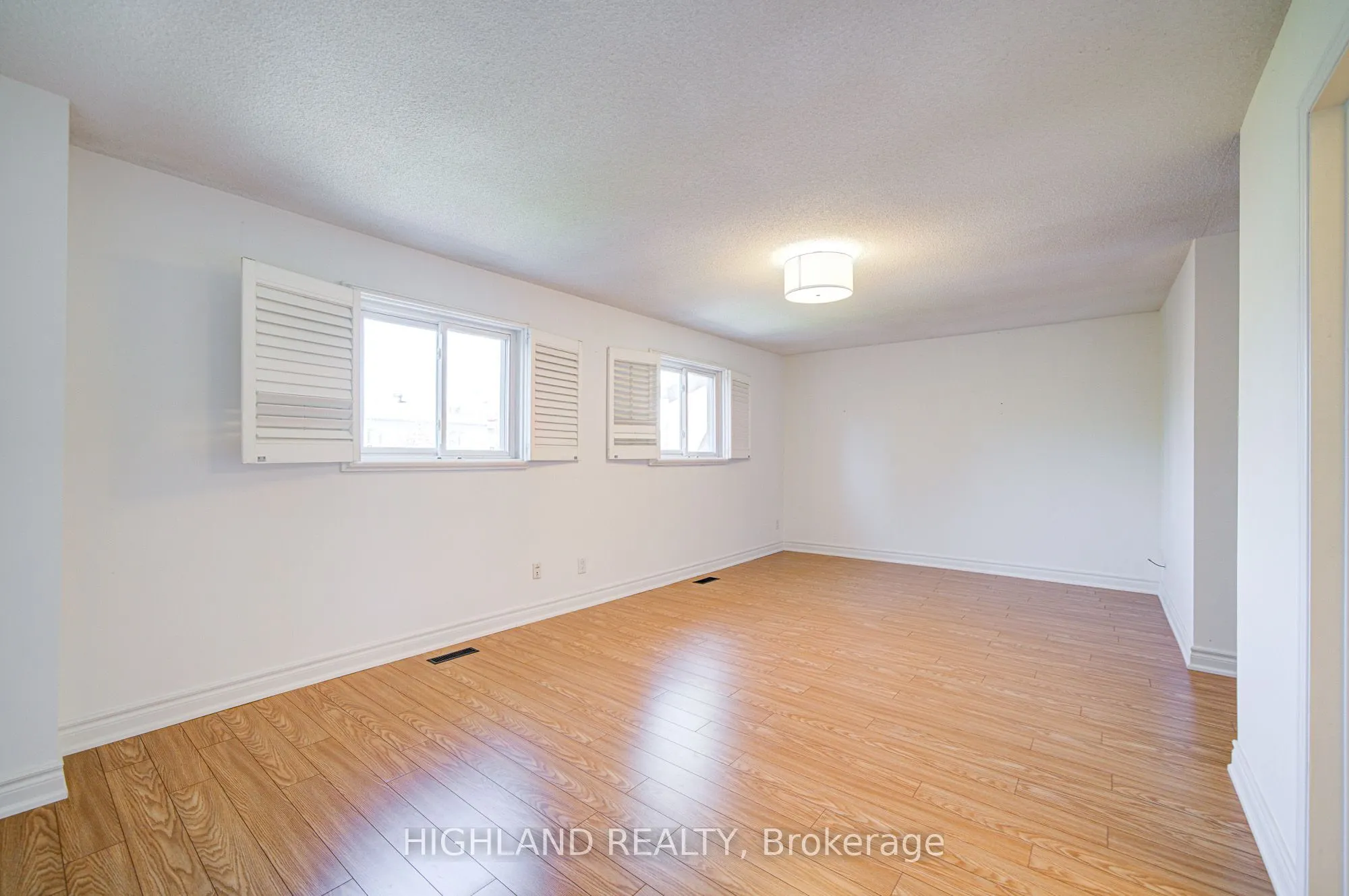 671 Dinsmore Court