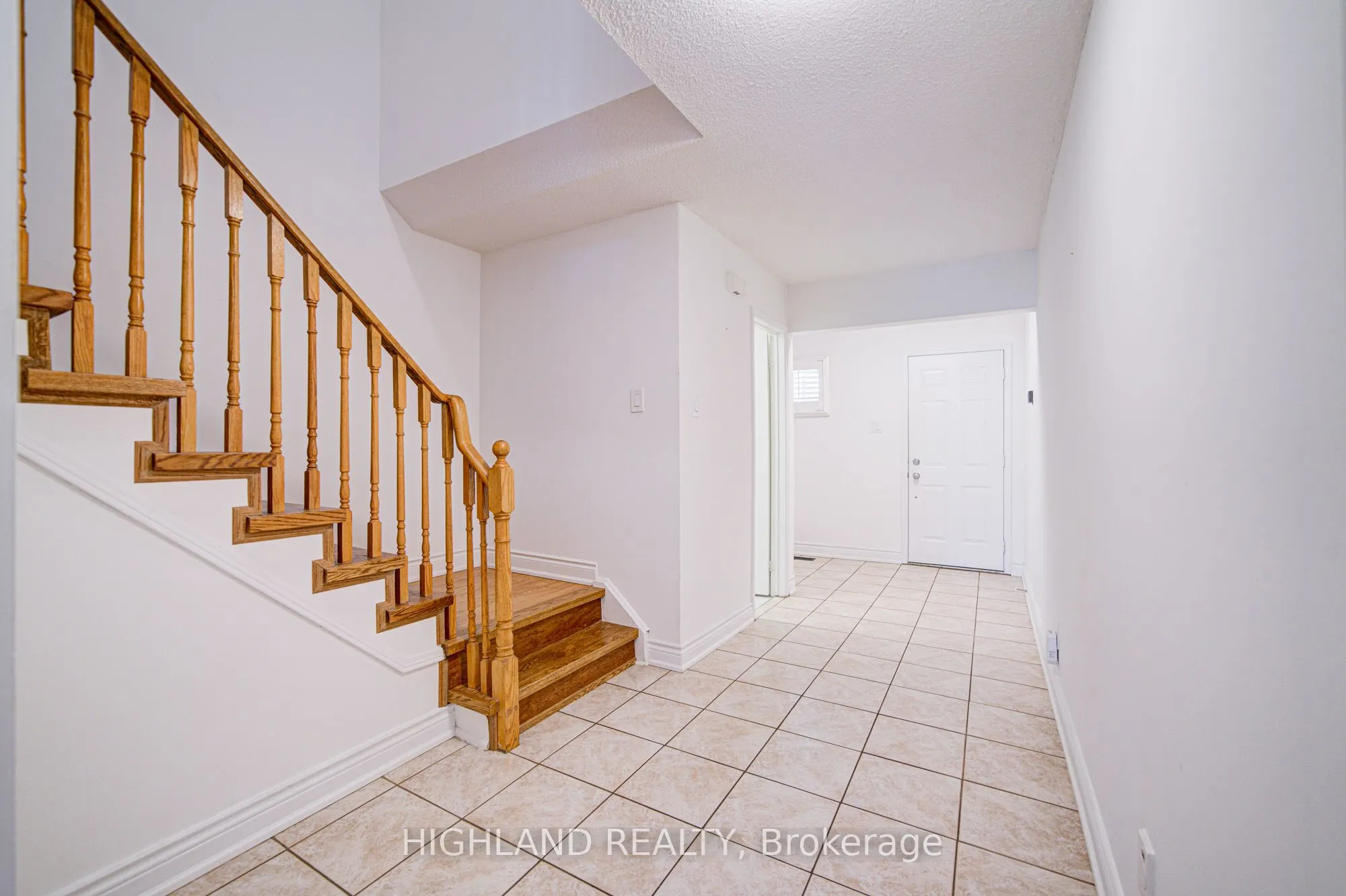 671 Dinsmore Court