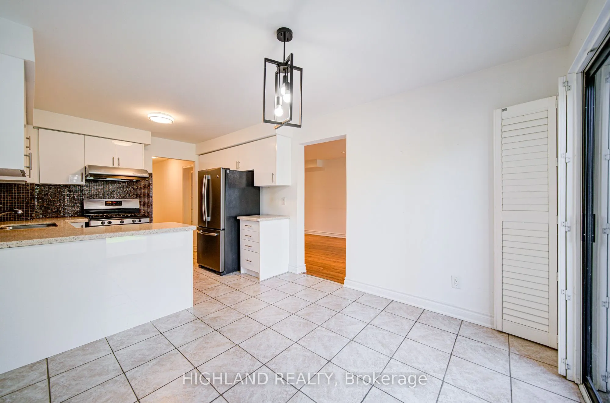 671 Dinsmore Court