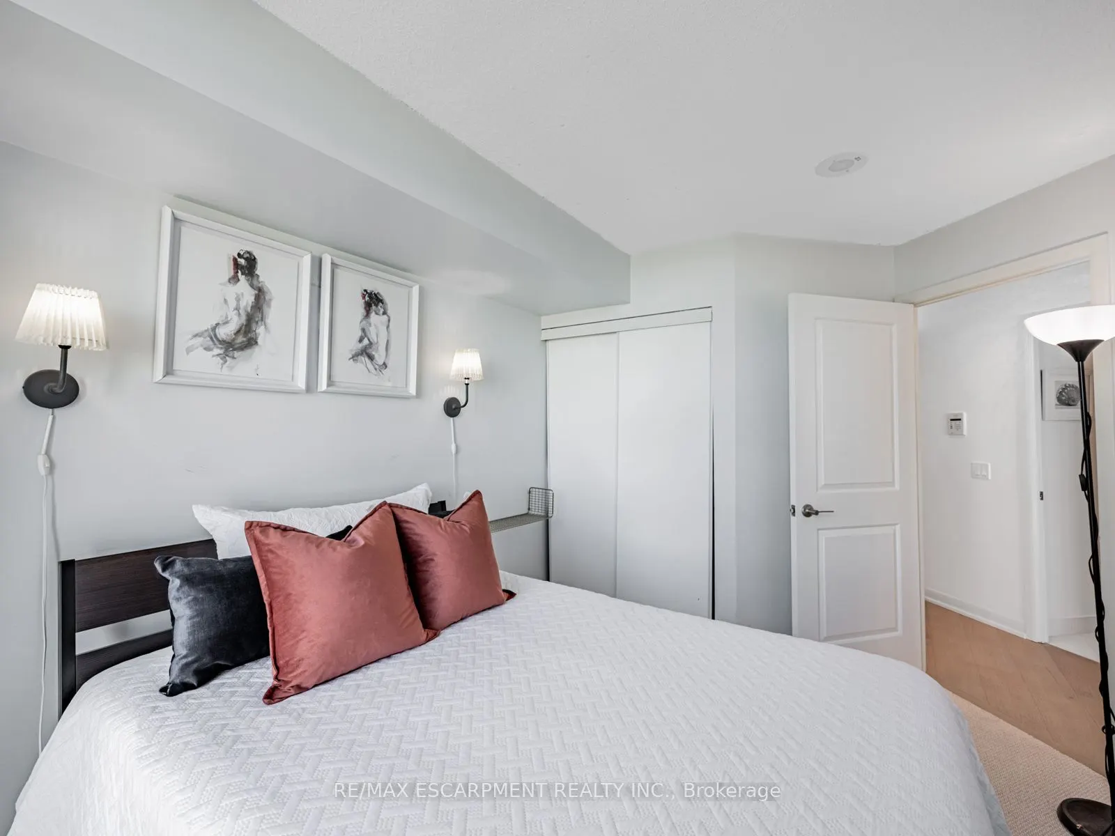 235 Sherway Gardens Road, #1110
