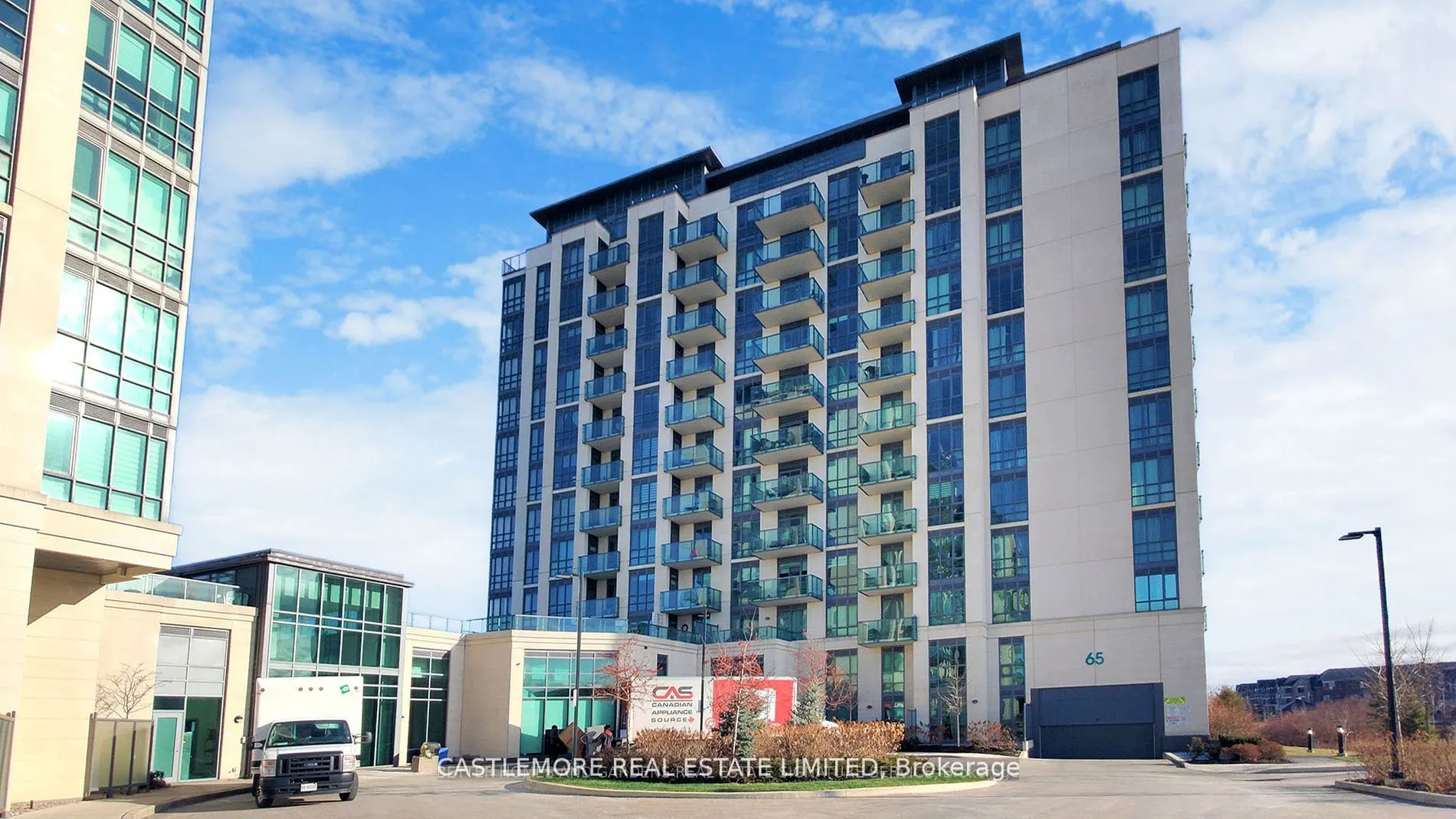 65 Yorkland Boulevard, #905