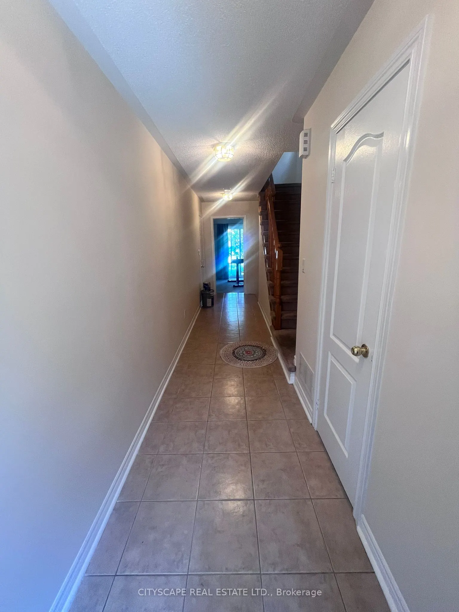27 Frost King Lane