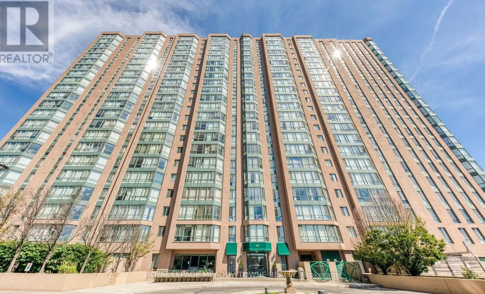 145 Hillcrest Avenue, #307