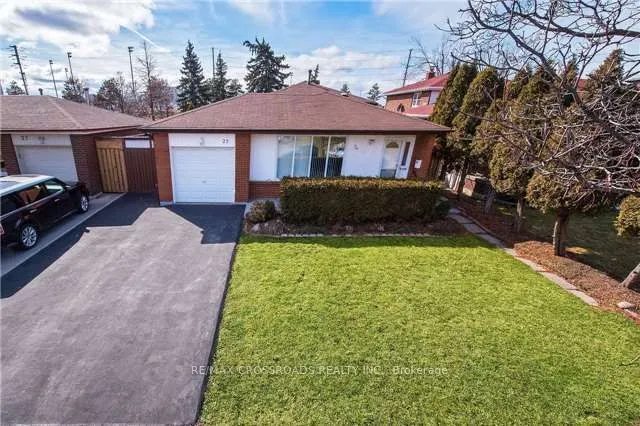 25 Glebe Crescent