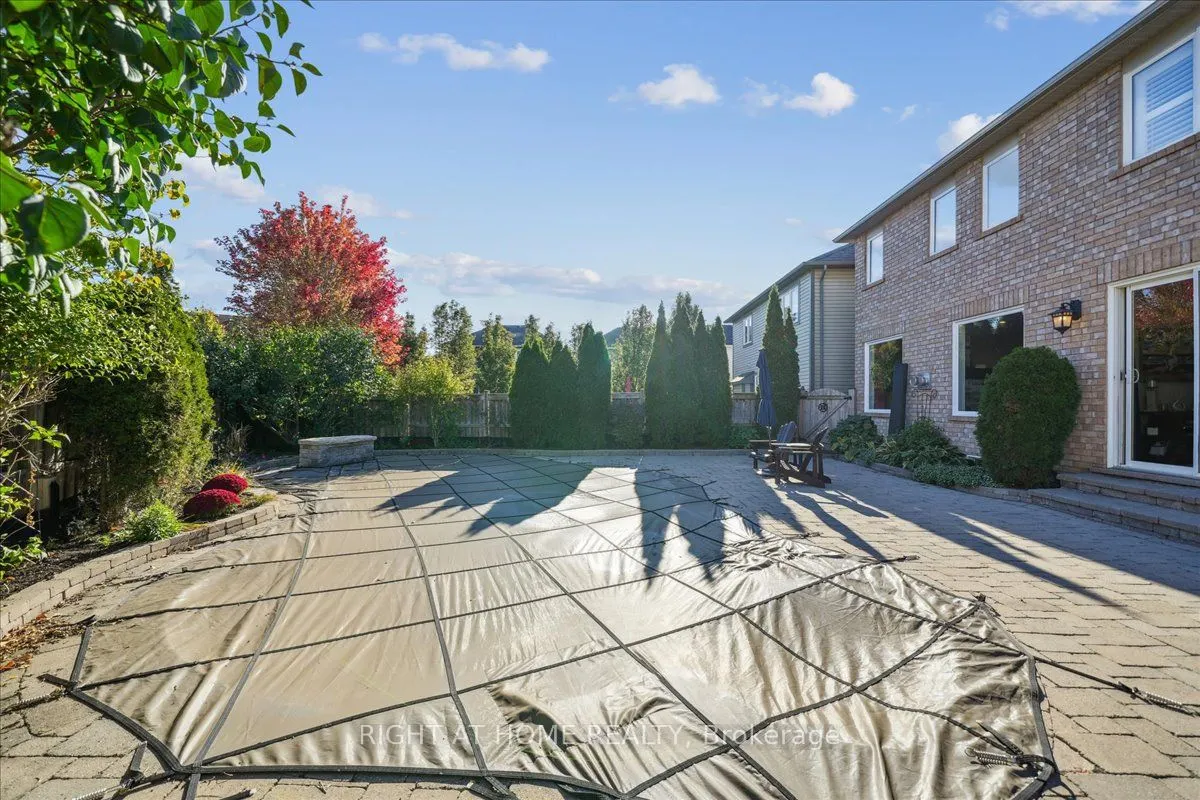 899 Pickersgill Crescent