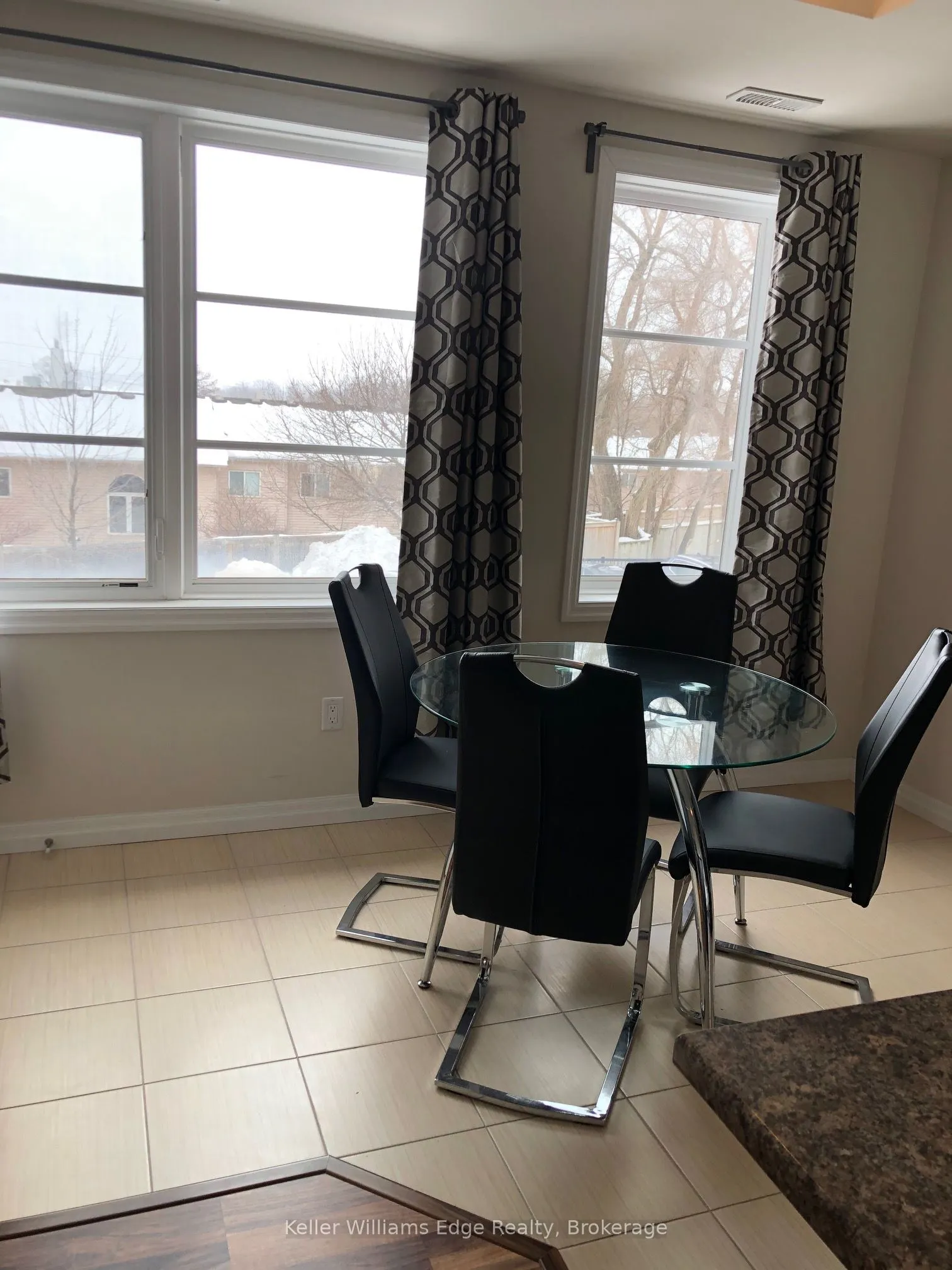 70 Plains Road W, #49