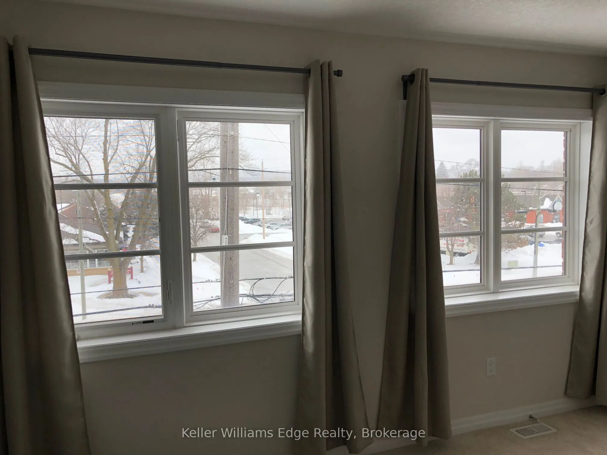 70 Plains Road W, #49