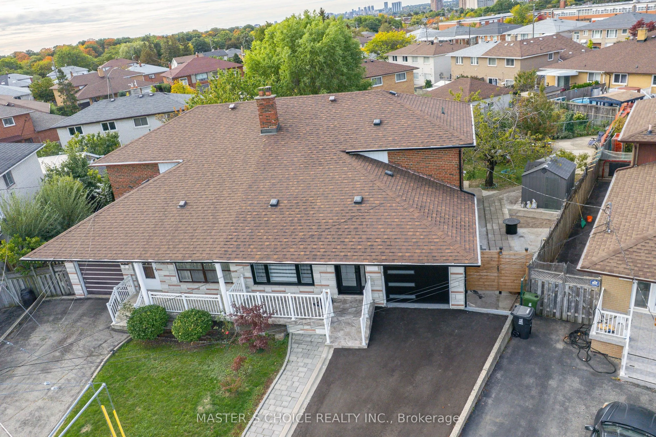 17 Slater Court