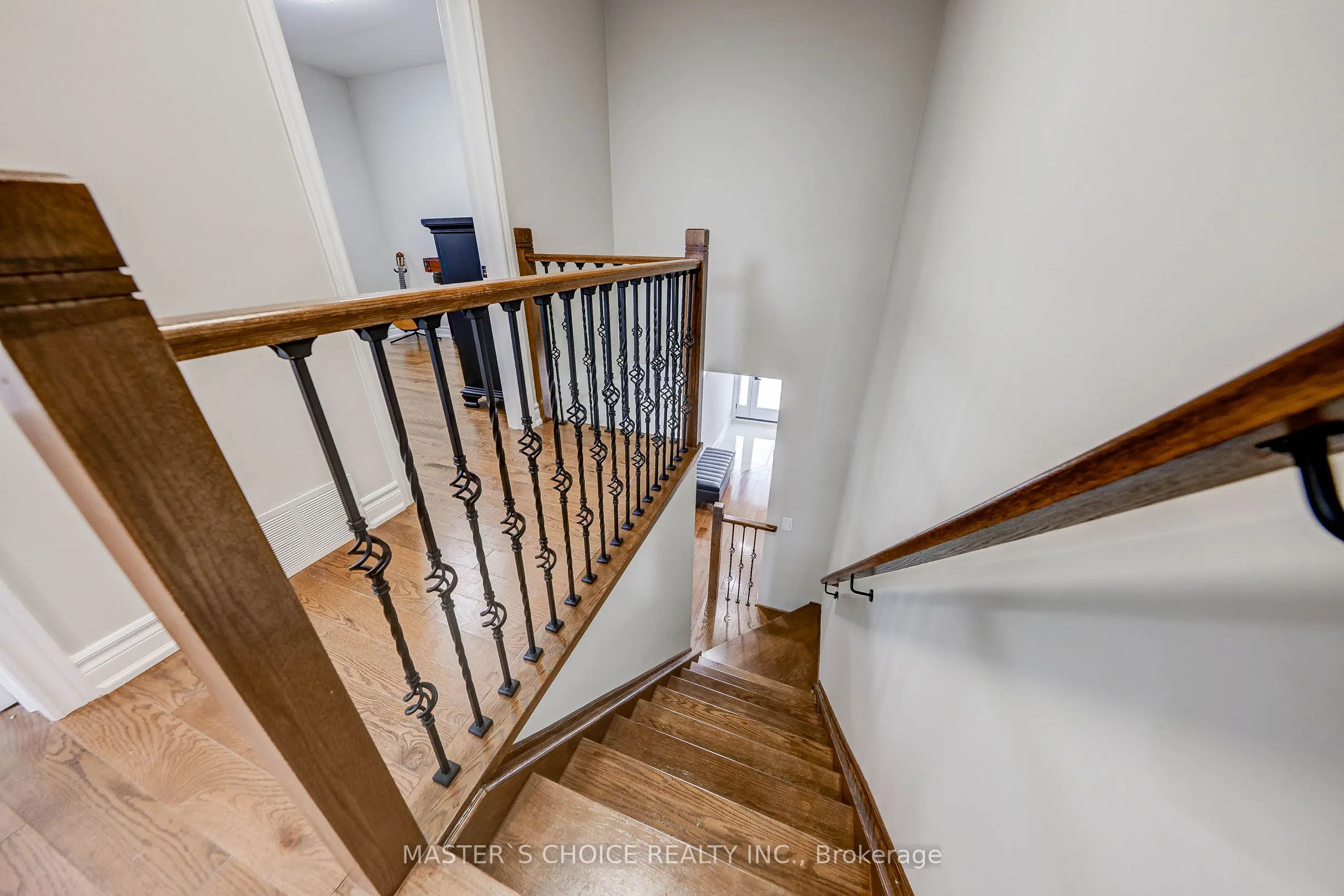 17 Slater Court