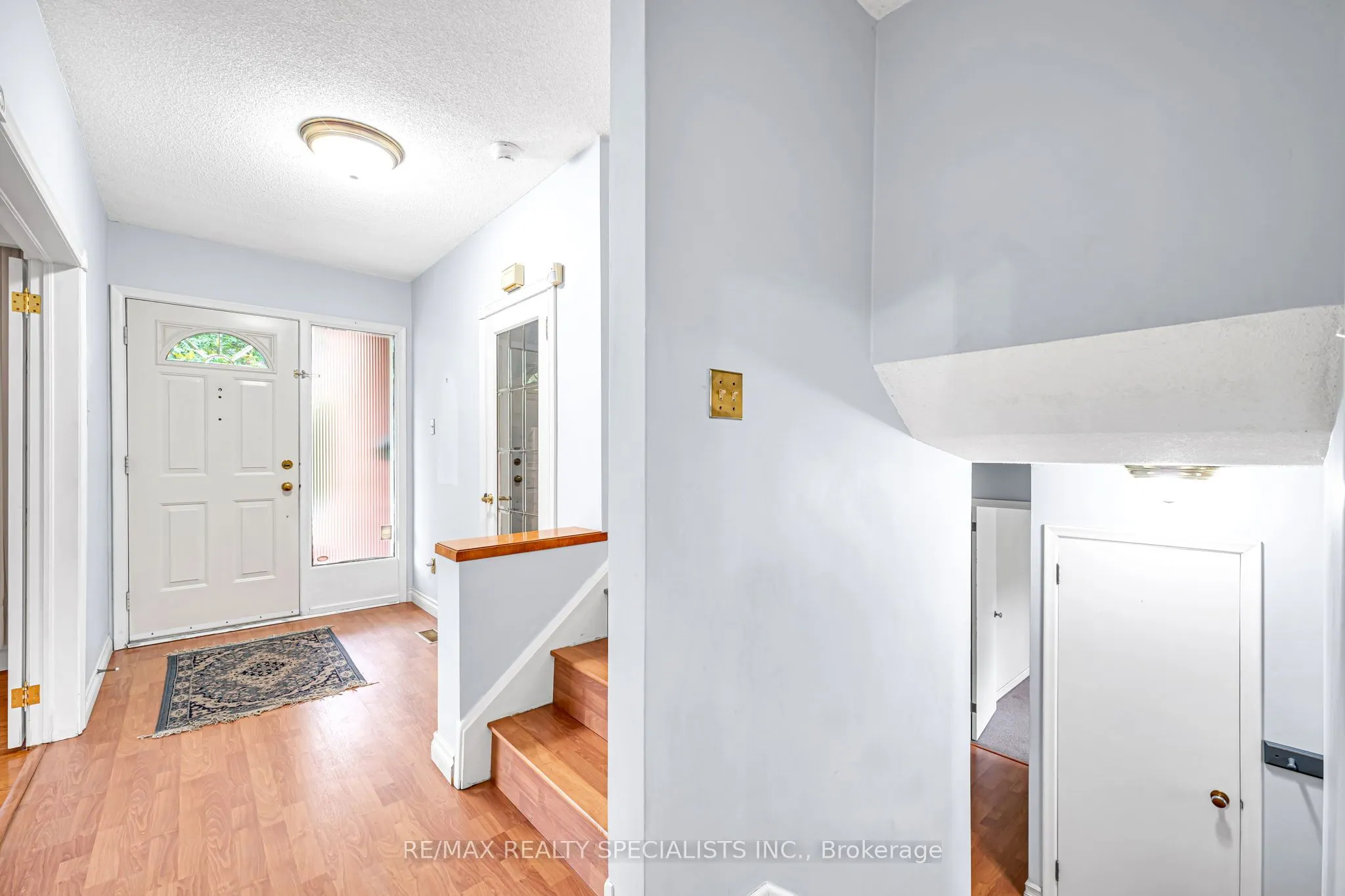 1403 Ballyclare Drive