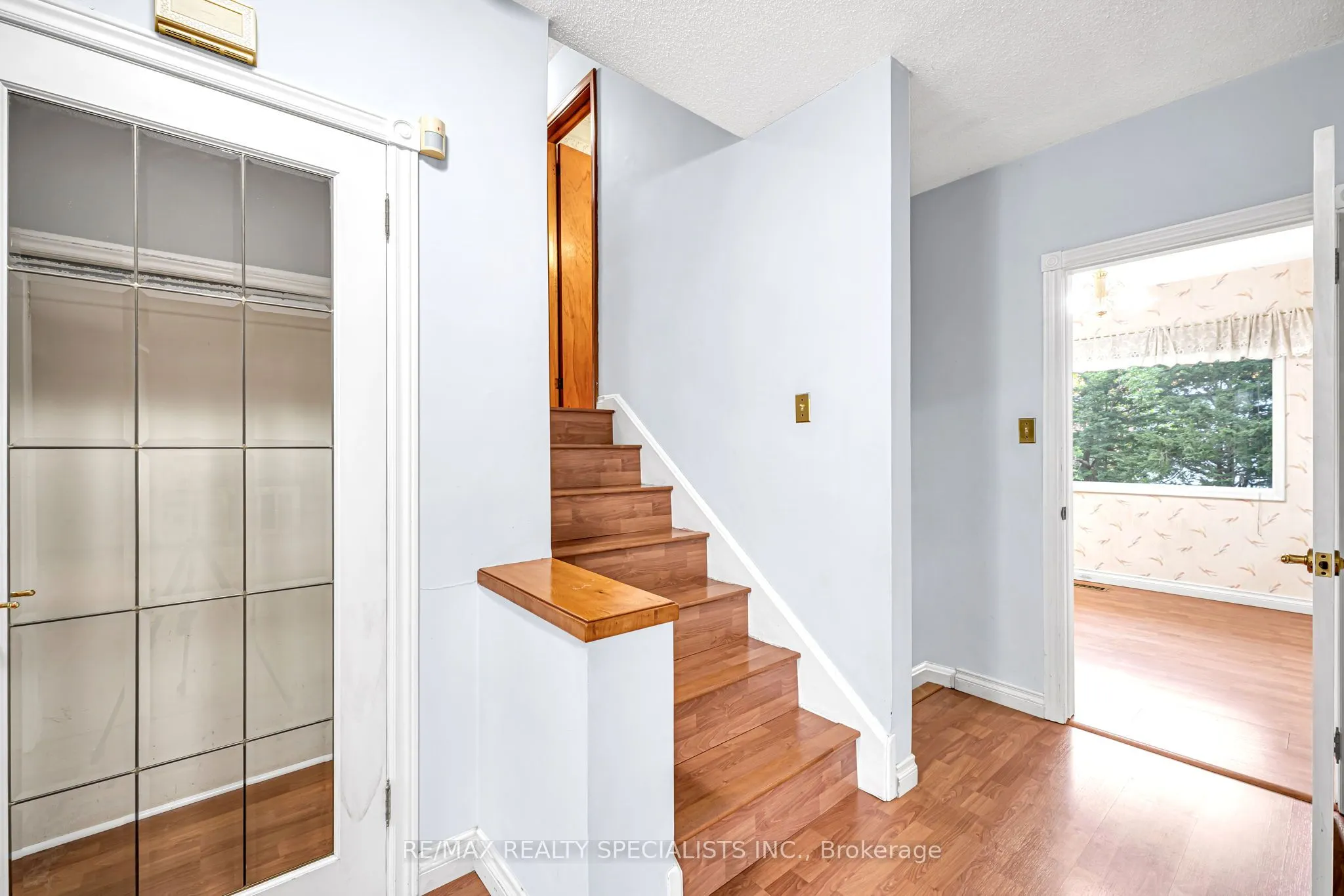 1403 Ballyclare Drive