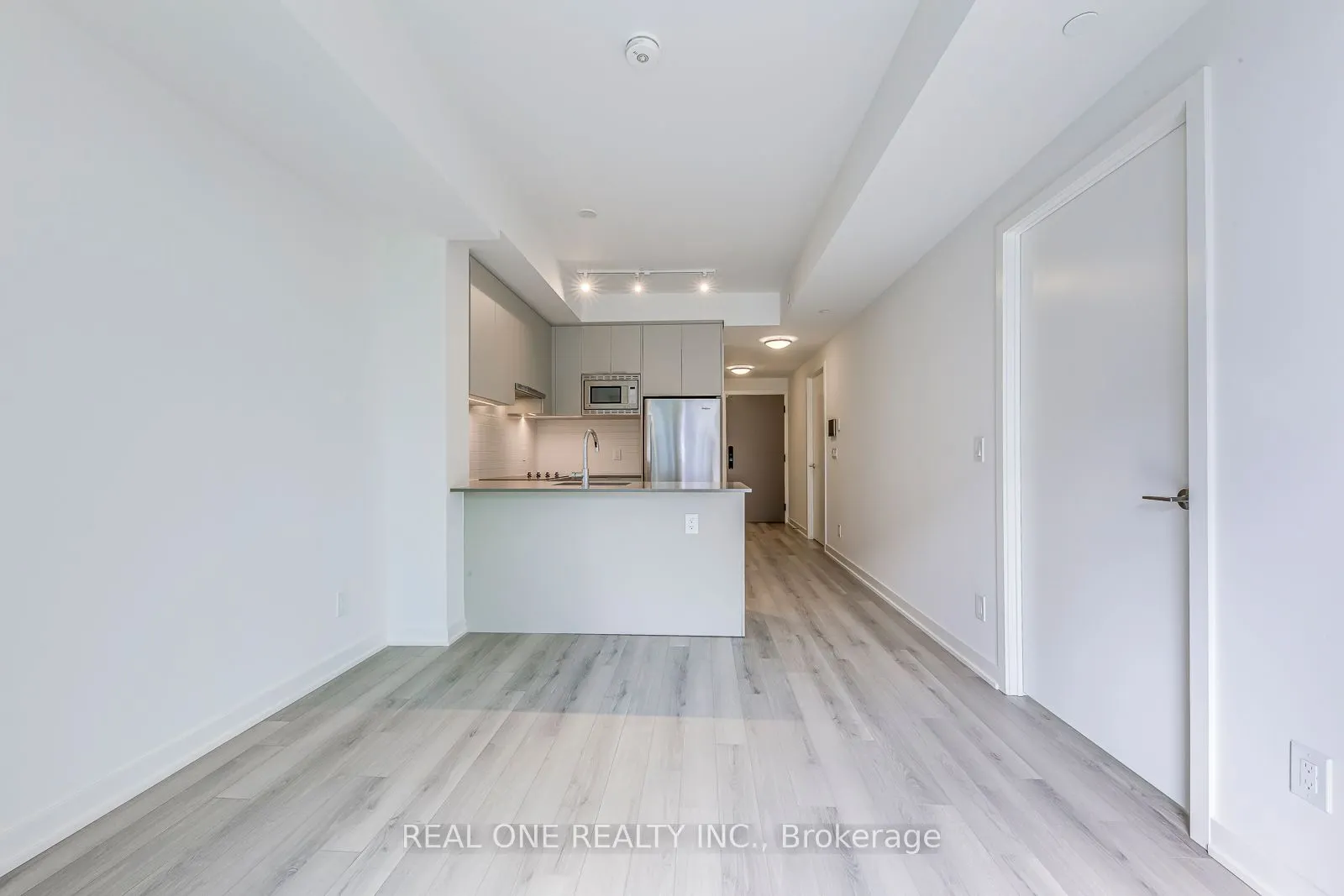 3079 Trafalgar Road, #1510