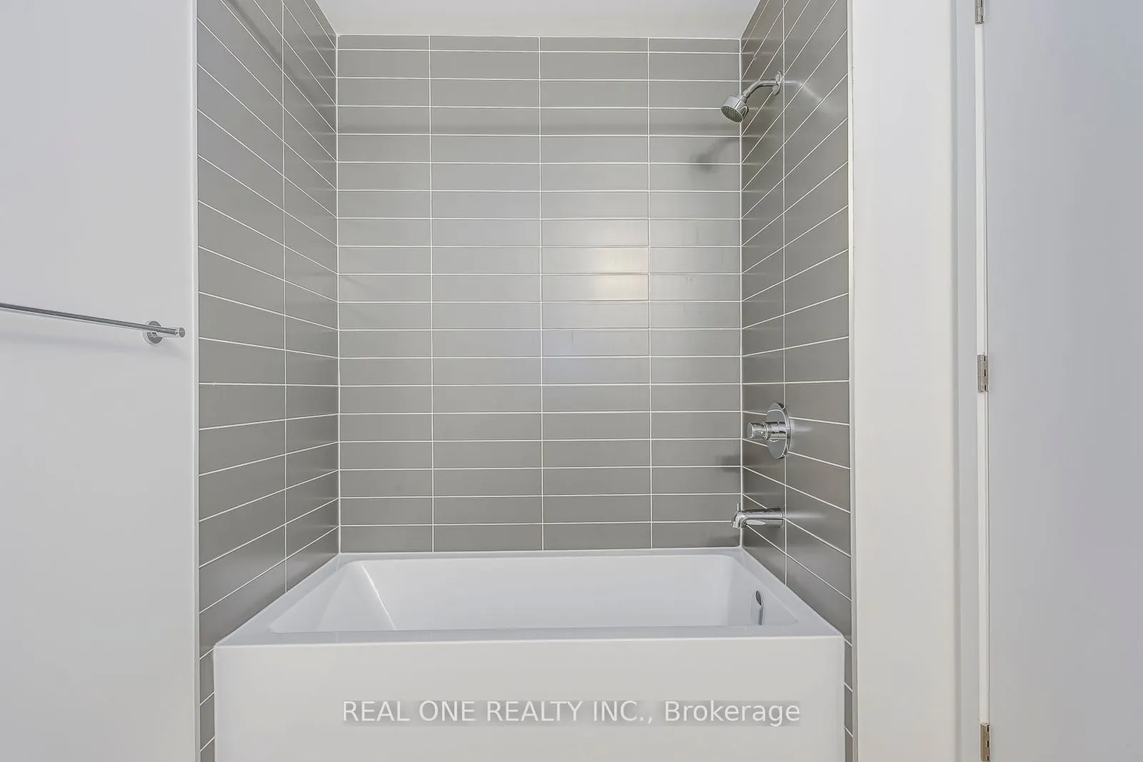 3079 Trafalgar Road, #1510