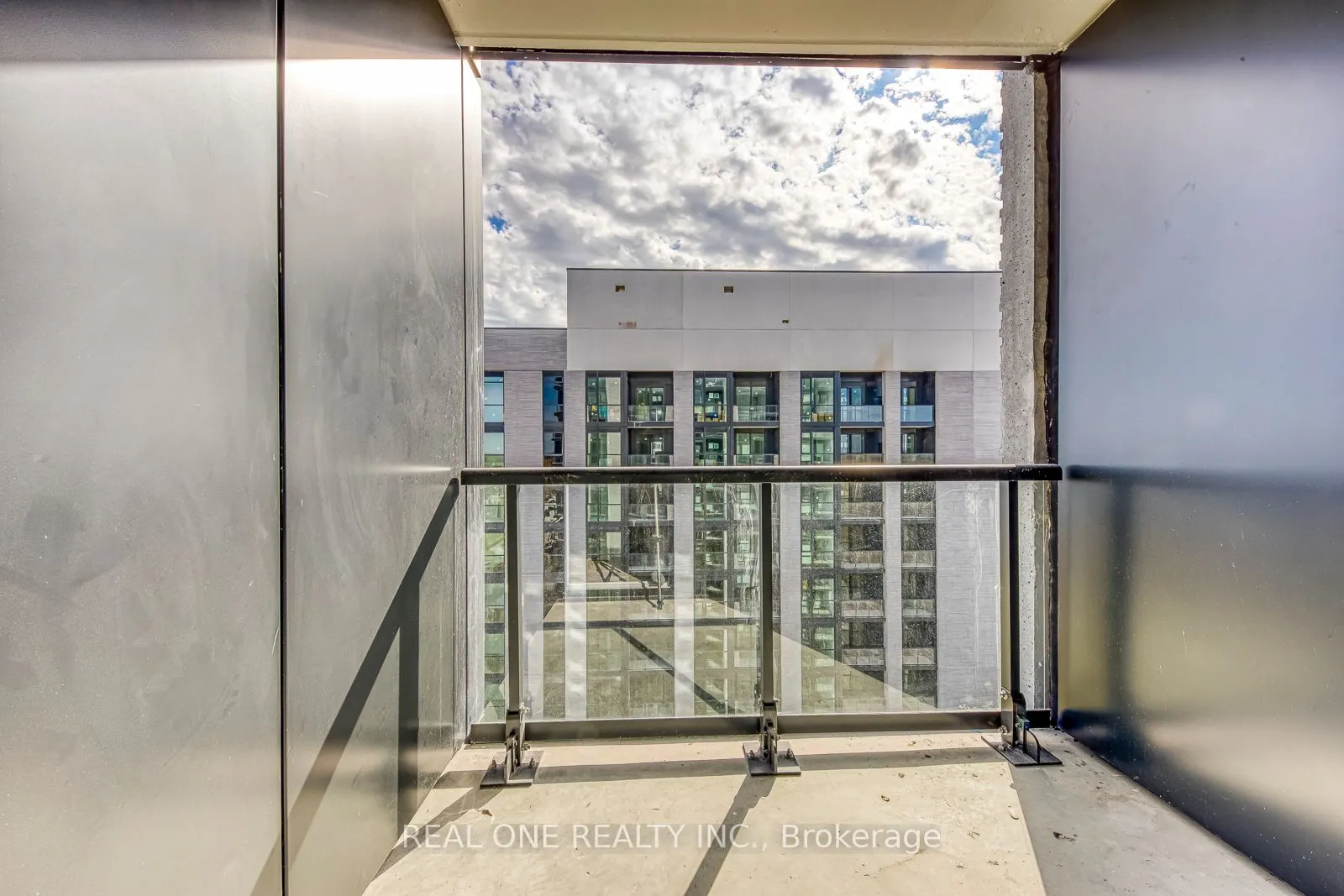 3079 Trafalgar Road, #1510