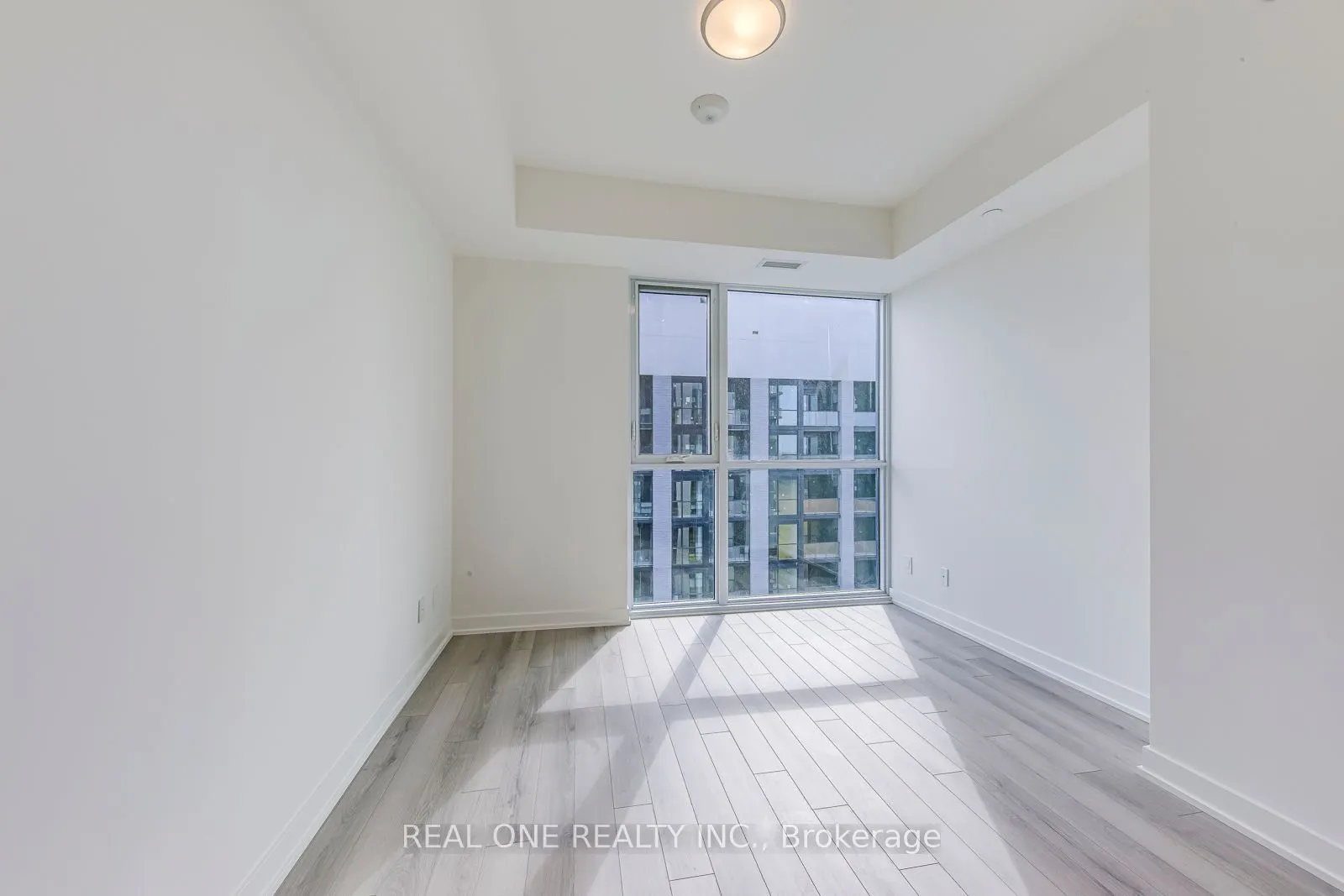 3079 Trafalgar Road, #1510