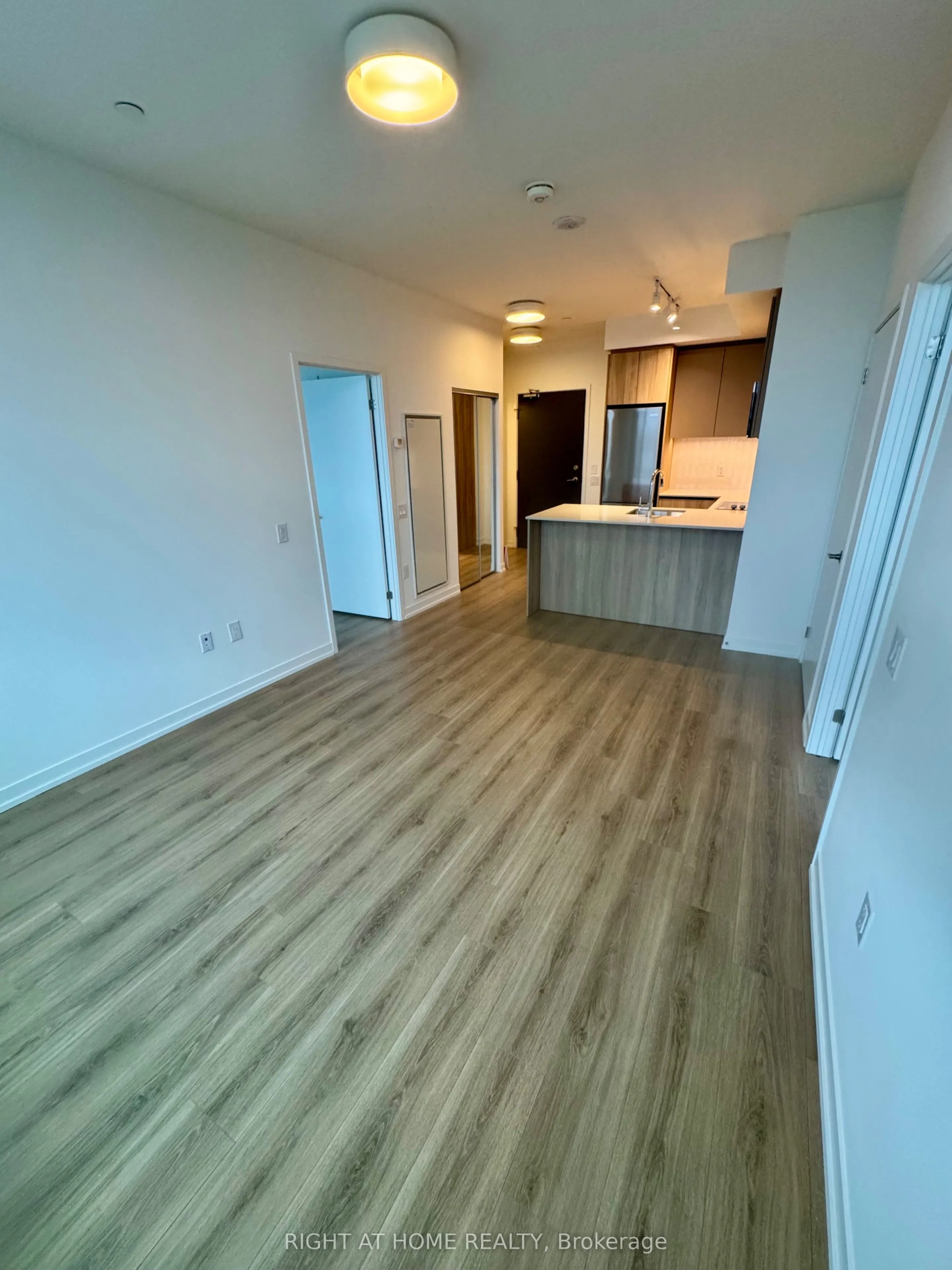 2485 Eglinton Avenue W Avenue, #1501
