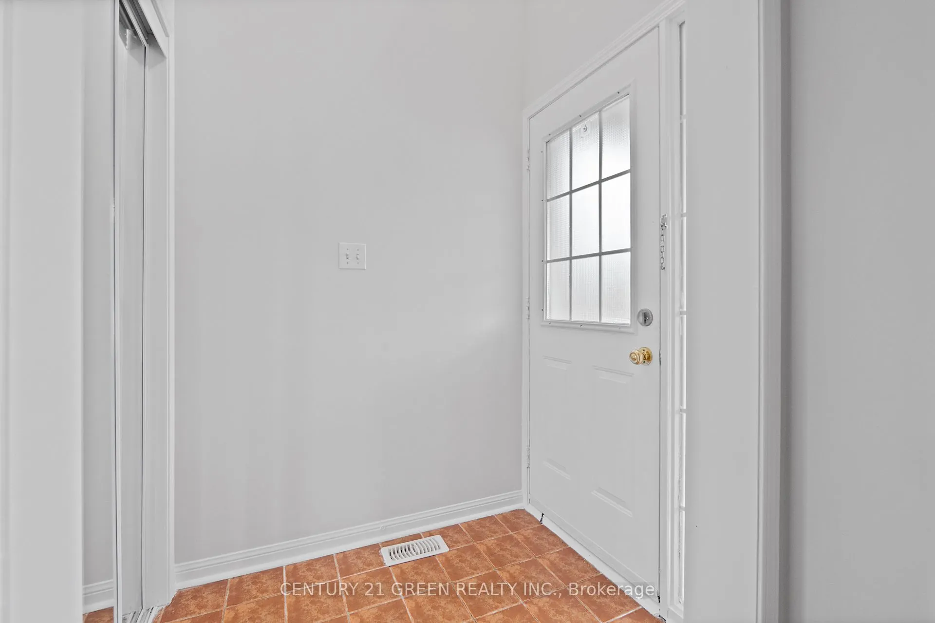 9 Mortimer Drive