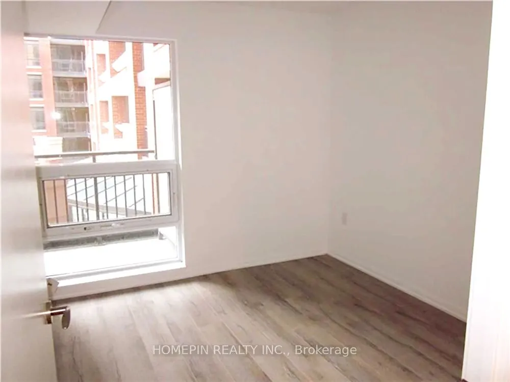 830 Lawrence Avenue, #523