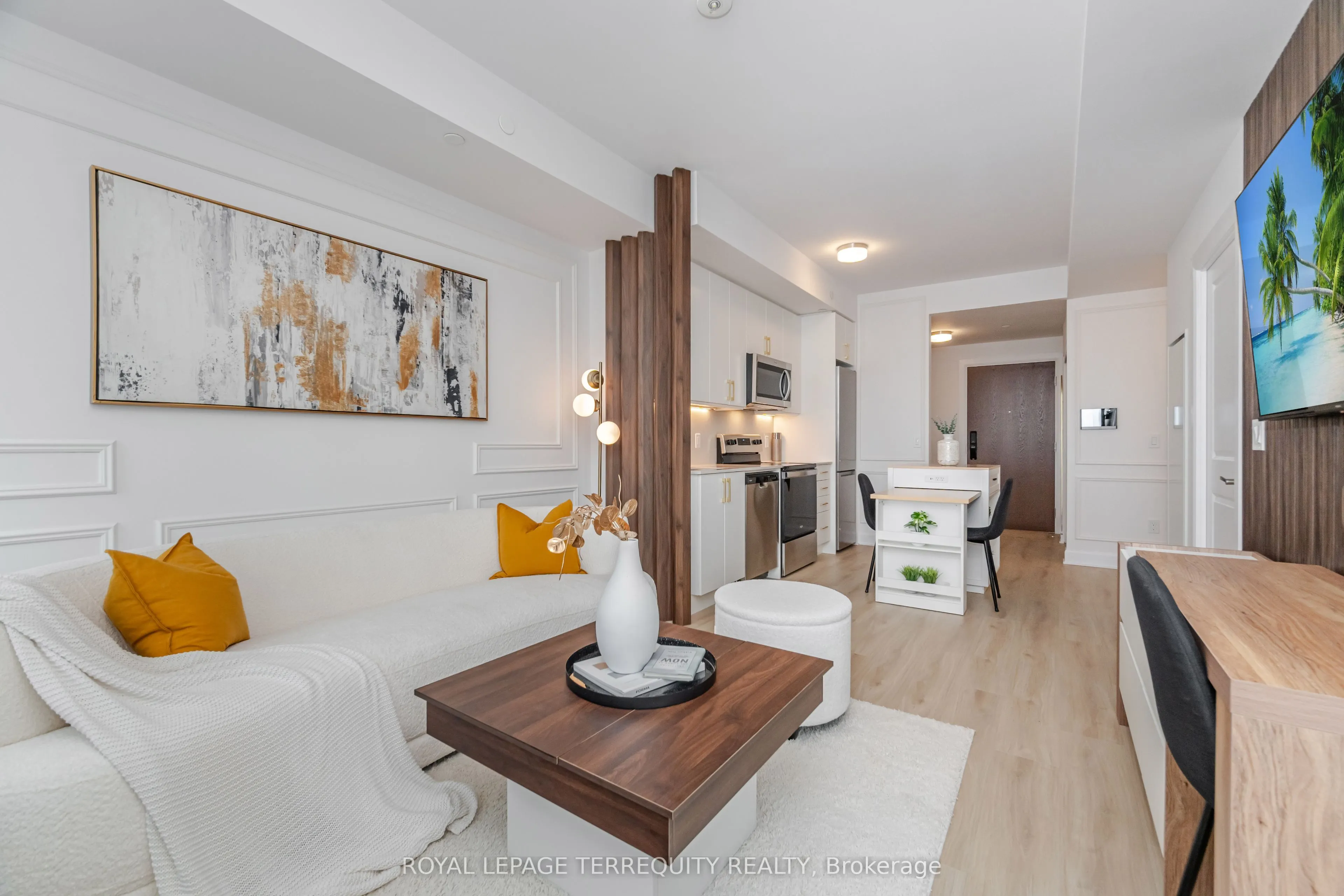 3240 William Coltson Avenue, #515