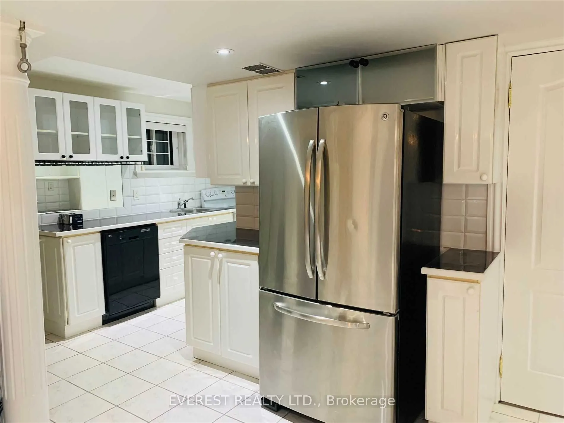 397 Turnberry Crescent