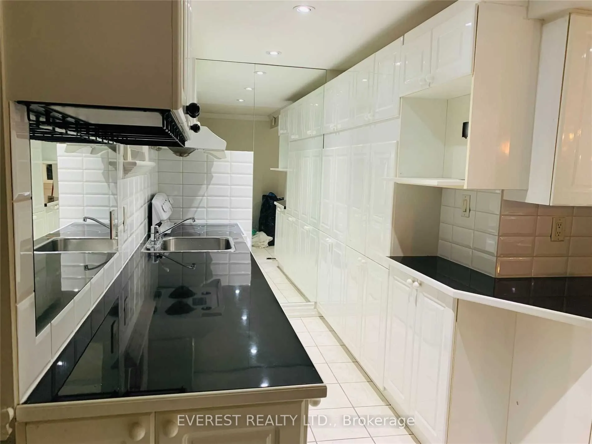 397 Turnberry Crescent