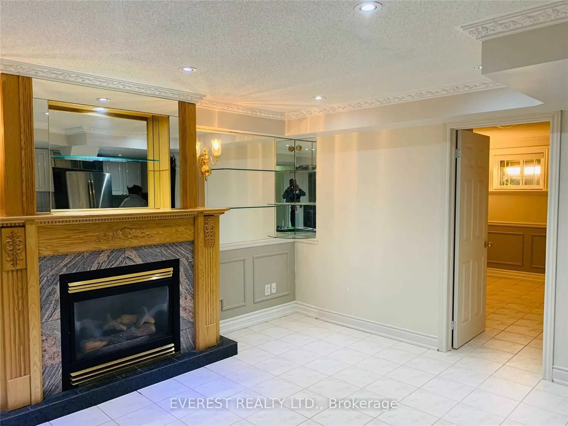 397 Turnberry Crescent