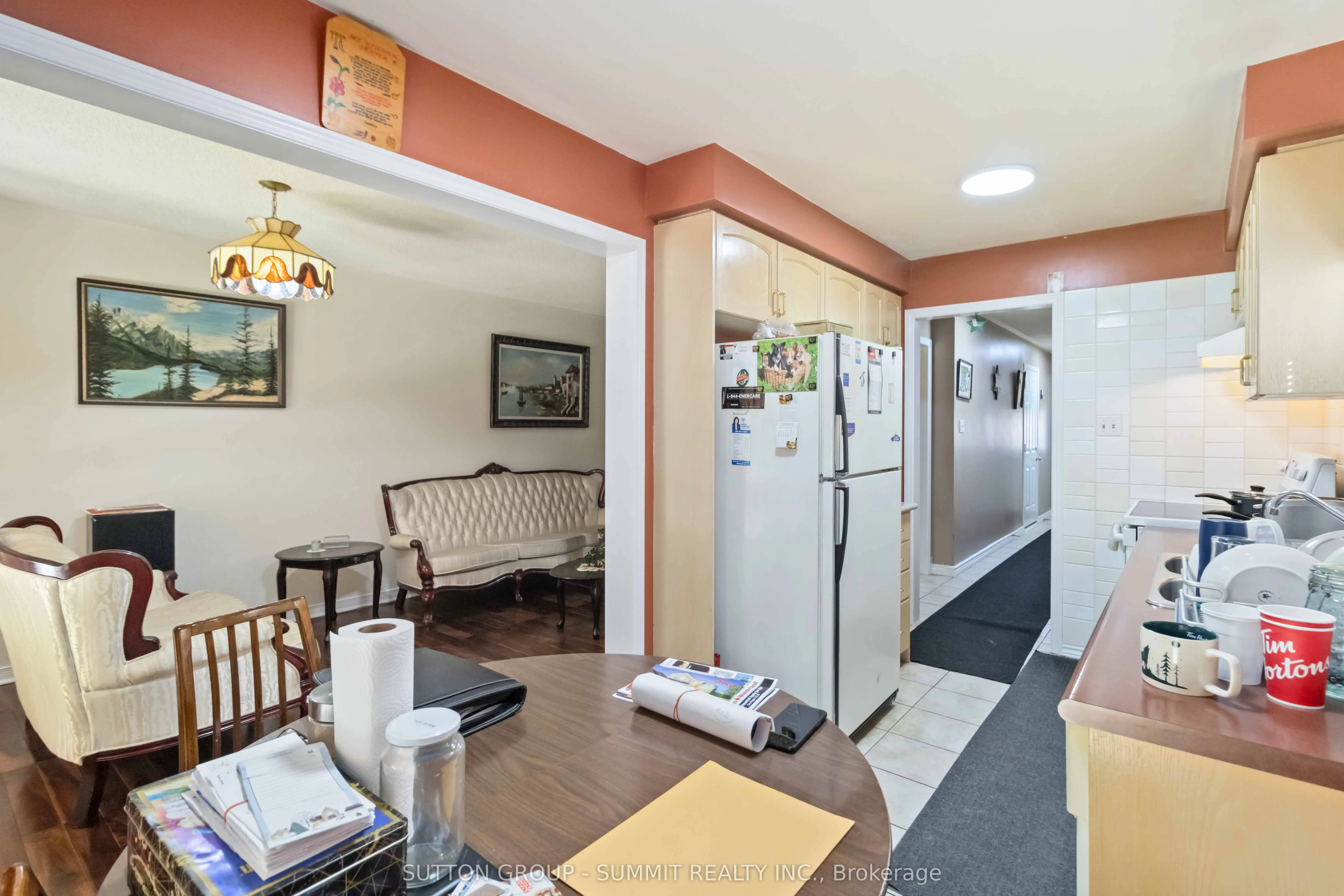 5607 Palmerston Crescent