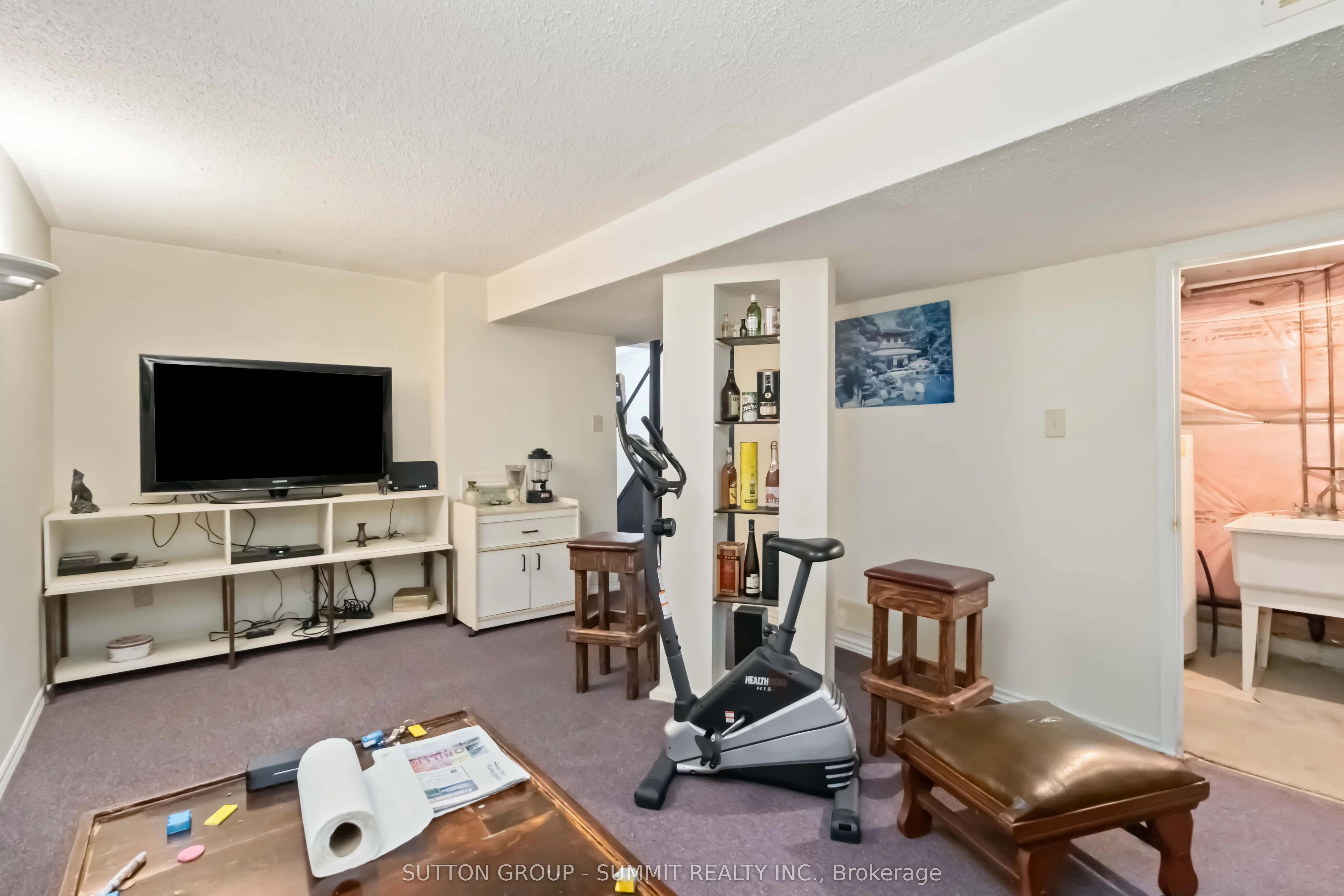 5607 Palmerston Crescent