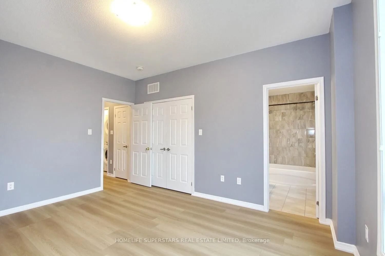 24 Humberwood Boulevard, #1