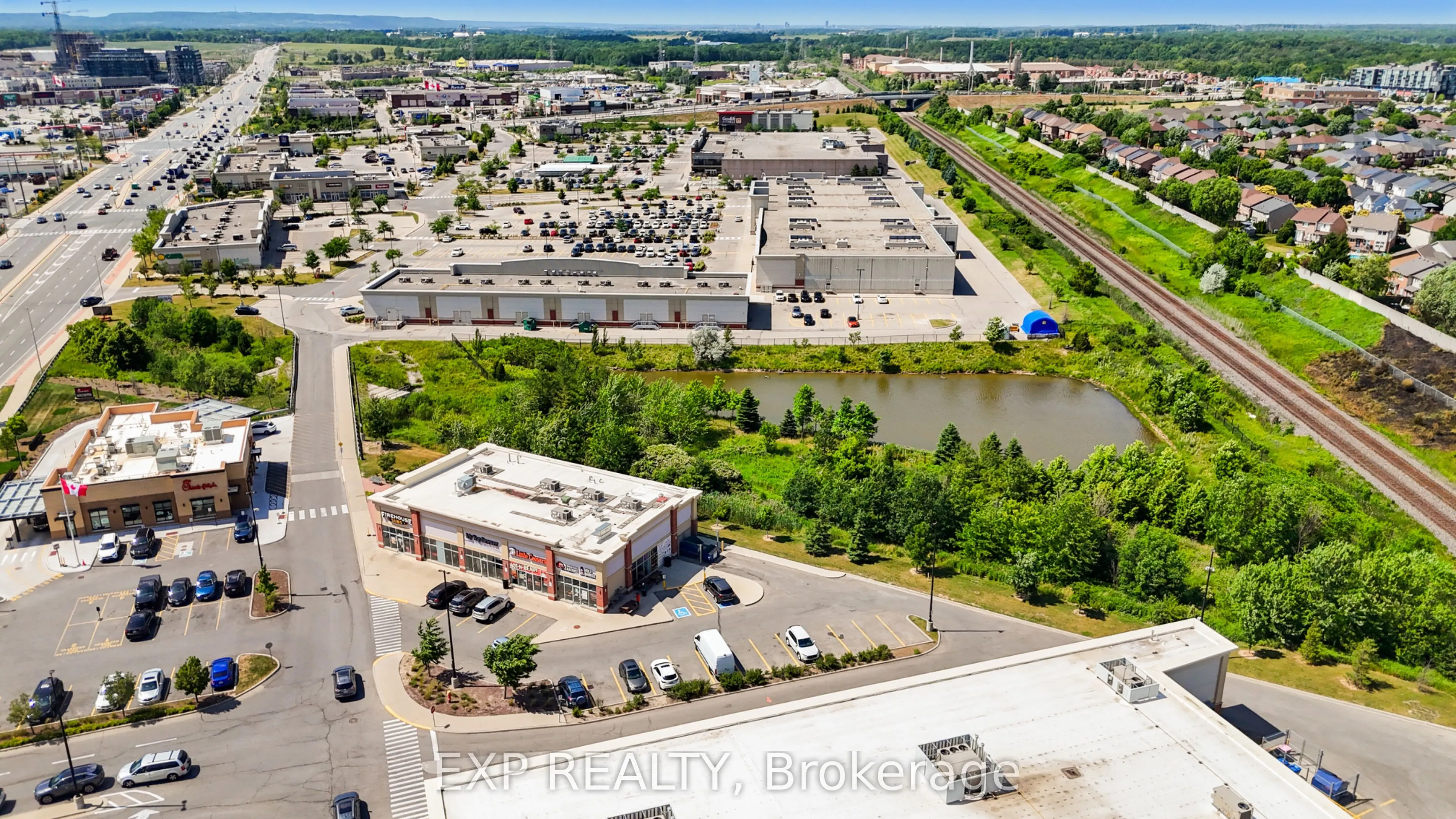 2321 Appleby Line, #H4