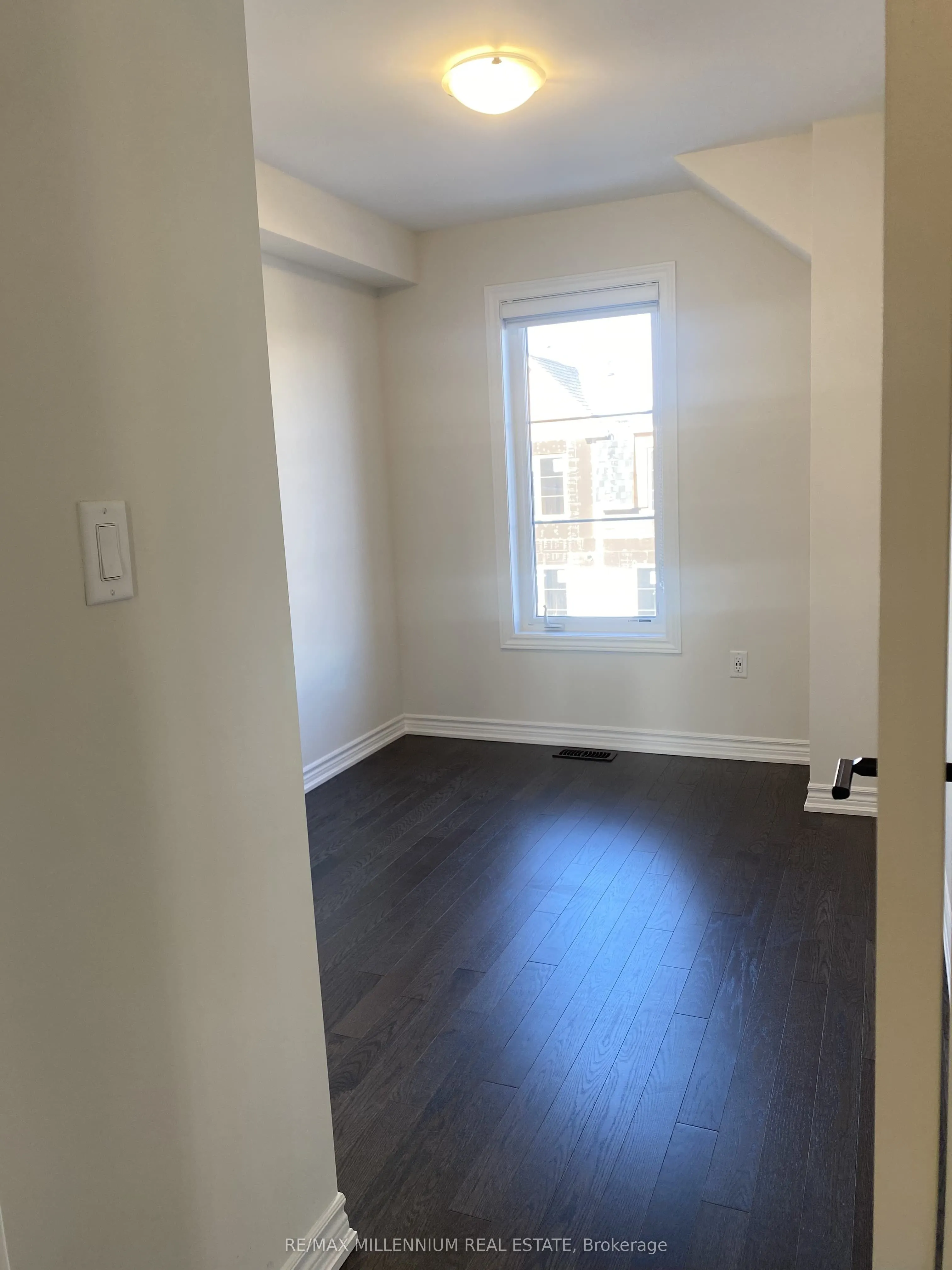 30 Vestry Way