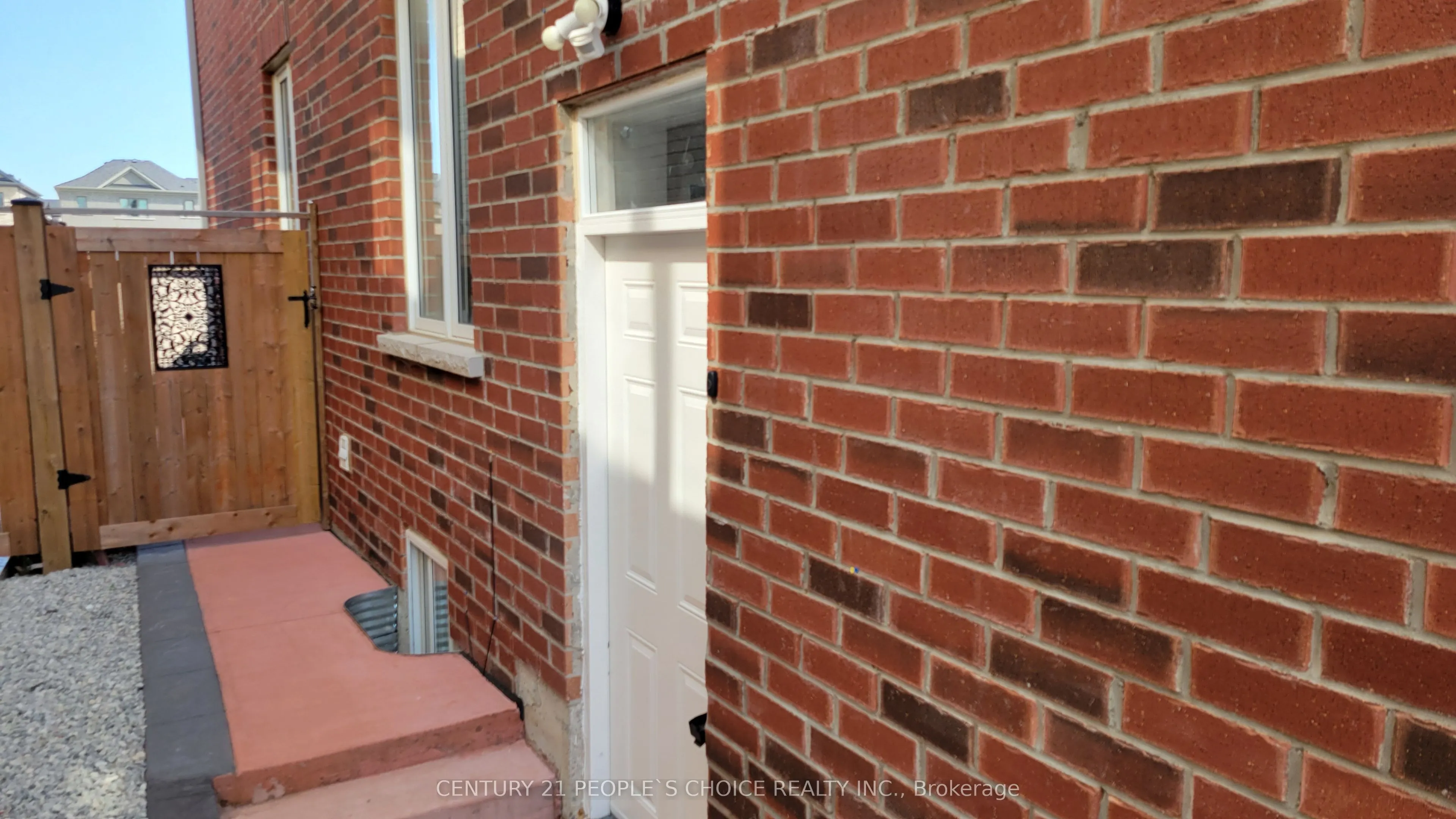 33 Boathouse Road, #BSMT