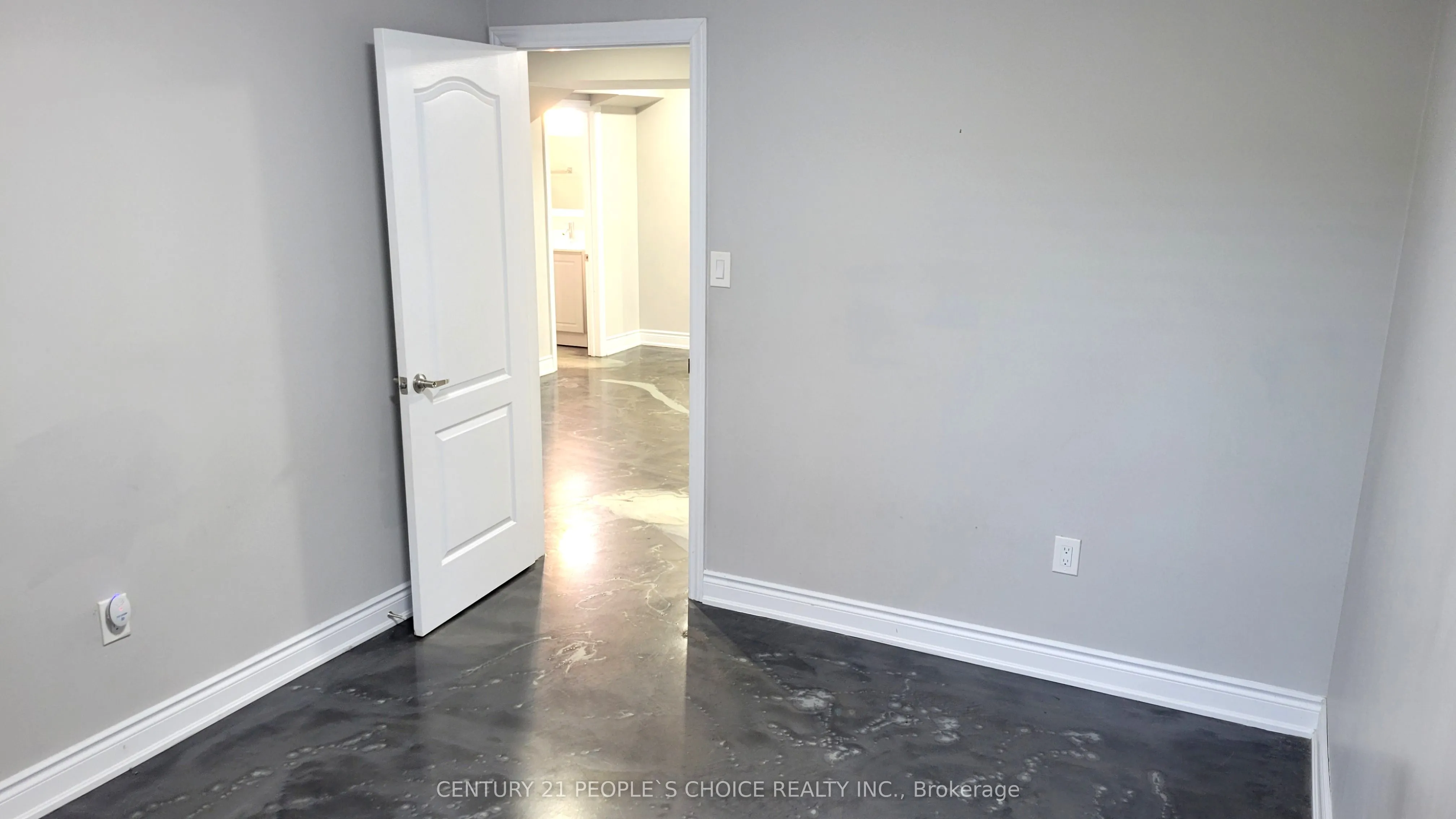 33 Boathouse Road, #BSMT