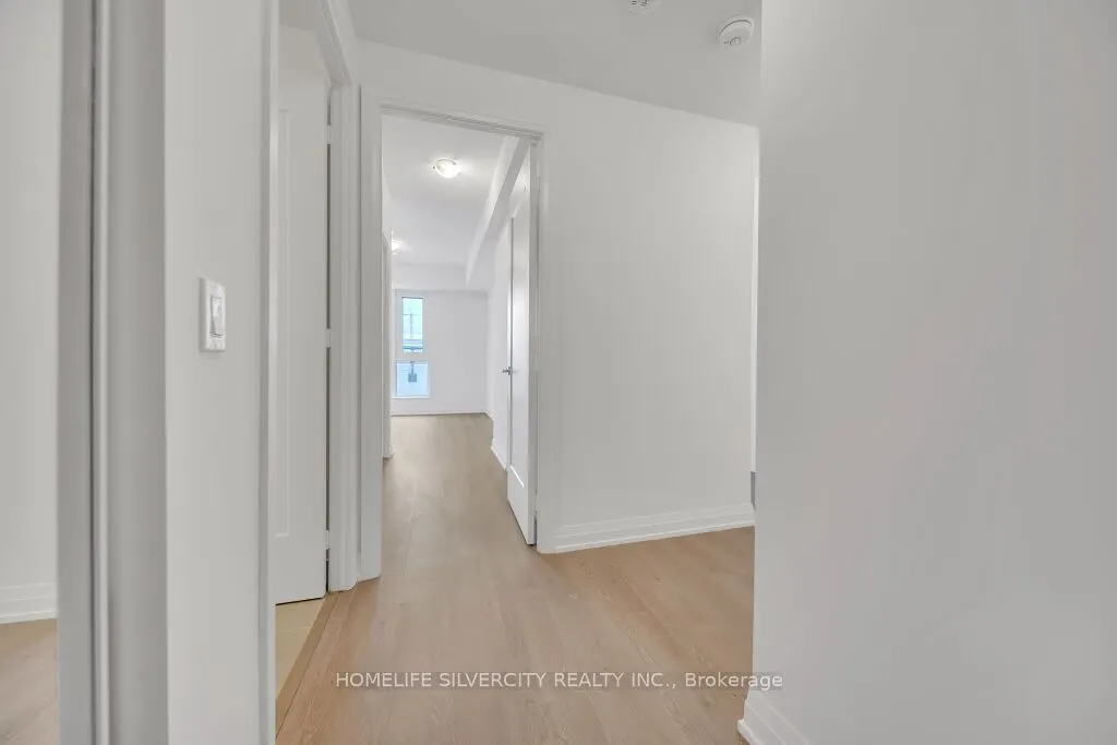 509 Dundas Street W, #317