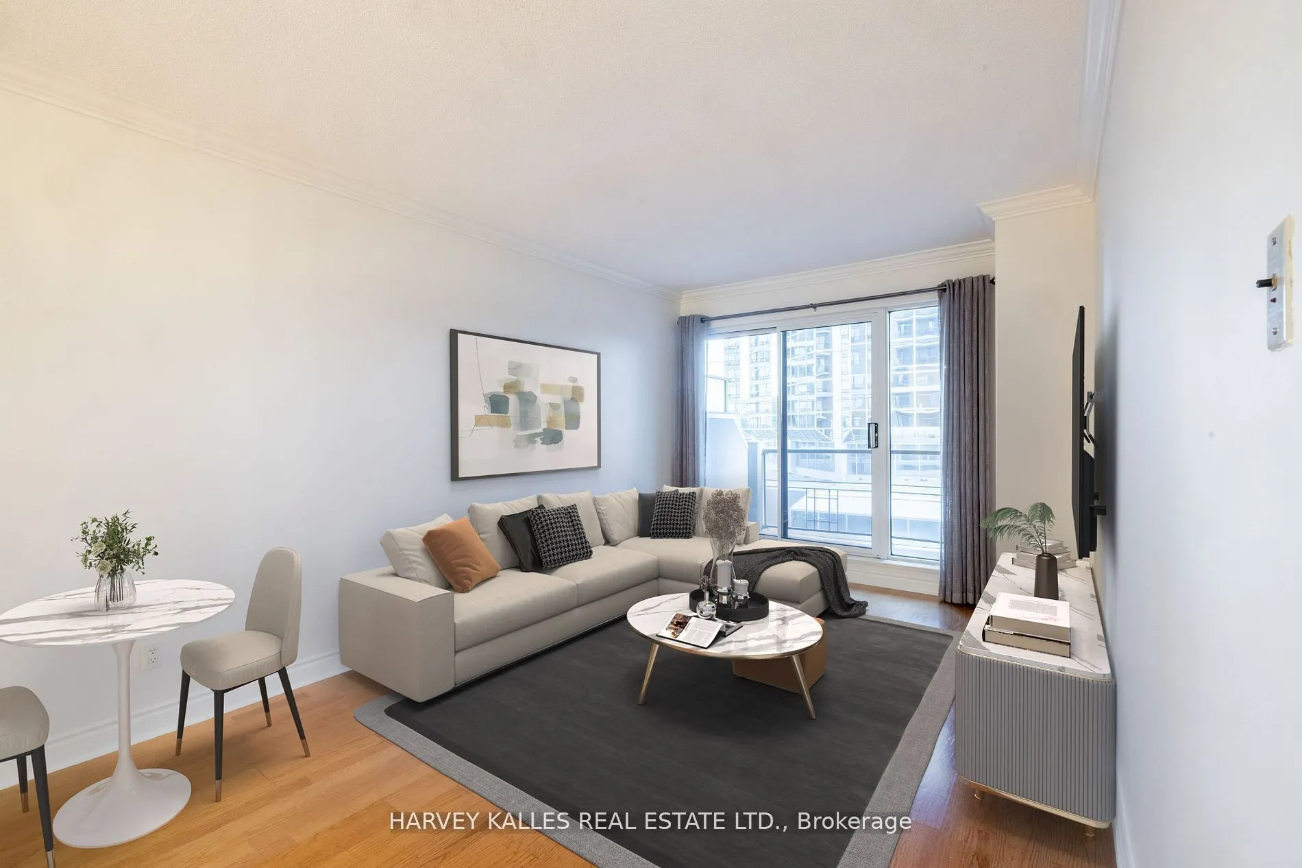 2 Aberfoyle Crescent, #412