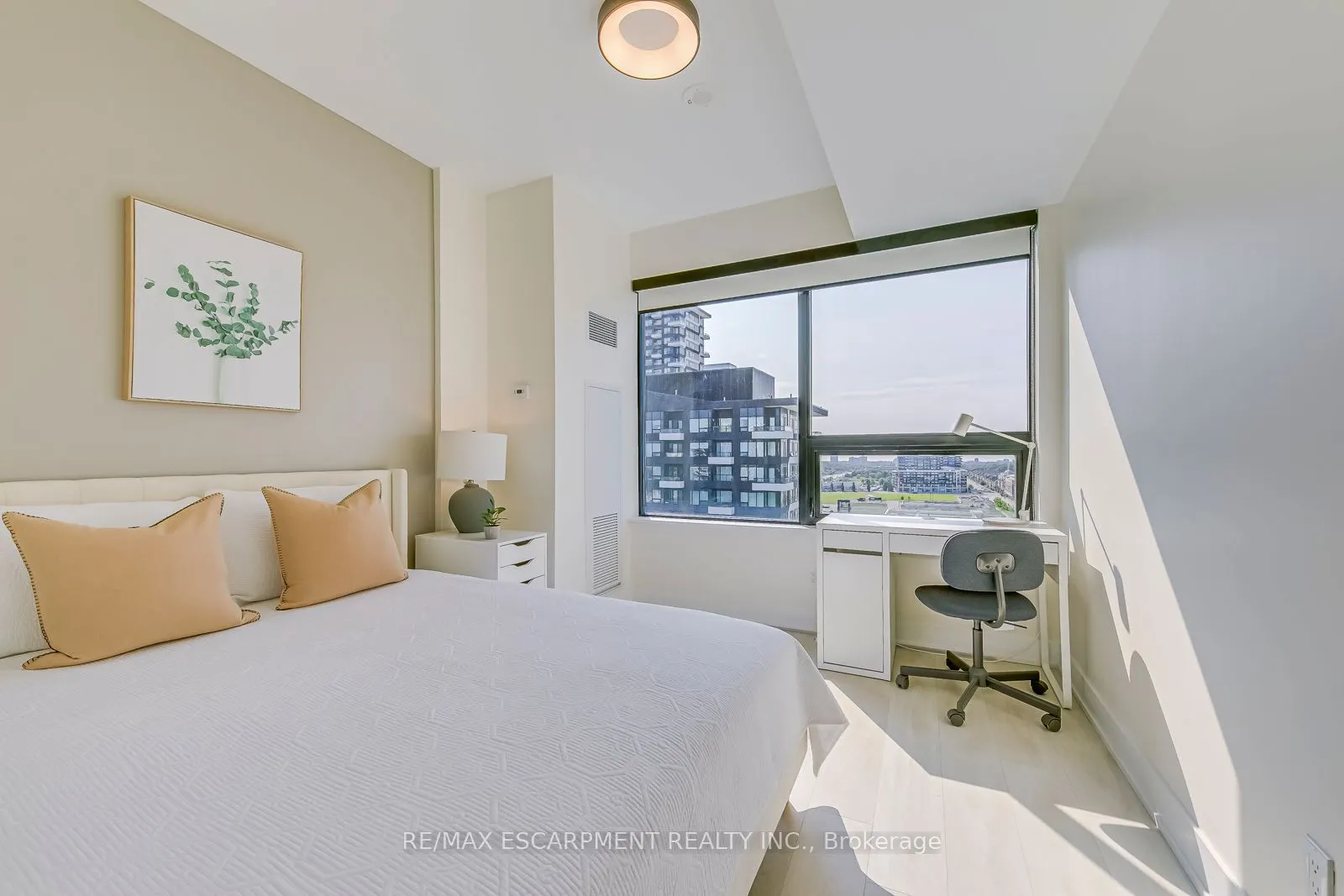2489 TAUNTON Road, #1120