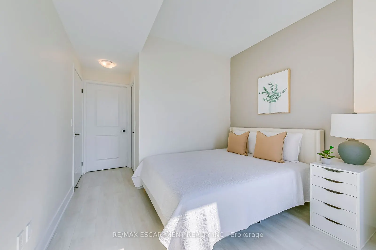 2489 TAUNTON Road, #1120
