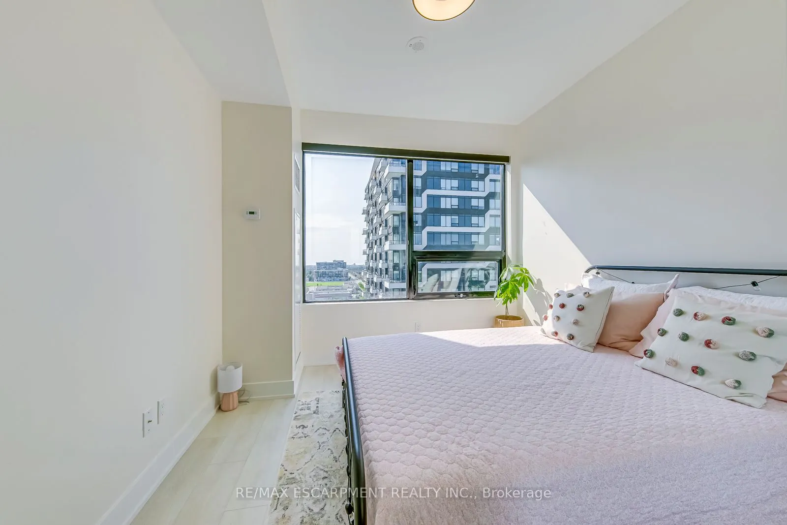 2489 TAUNTON Road, #1120