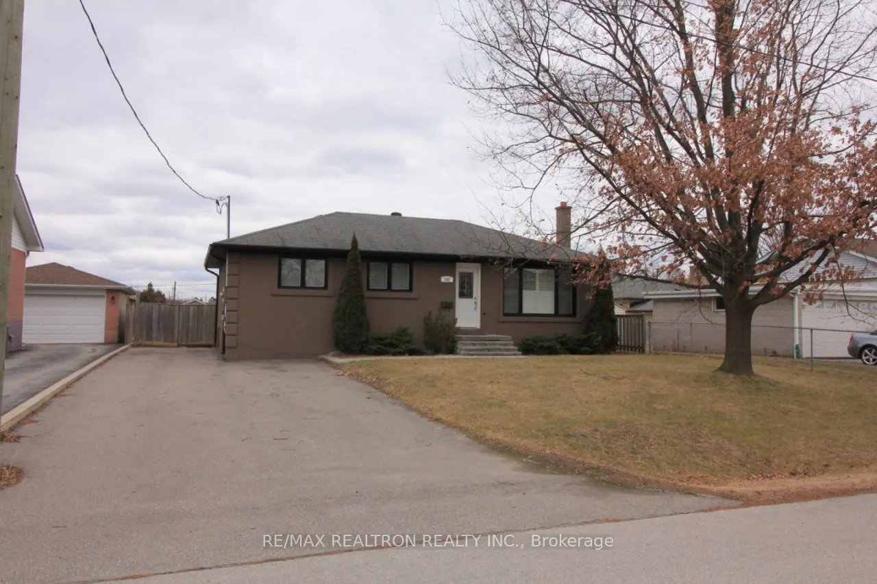 382 Walton Street
