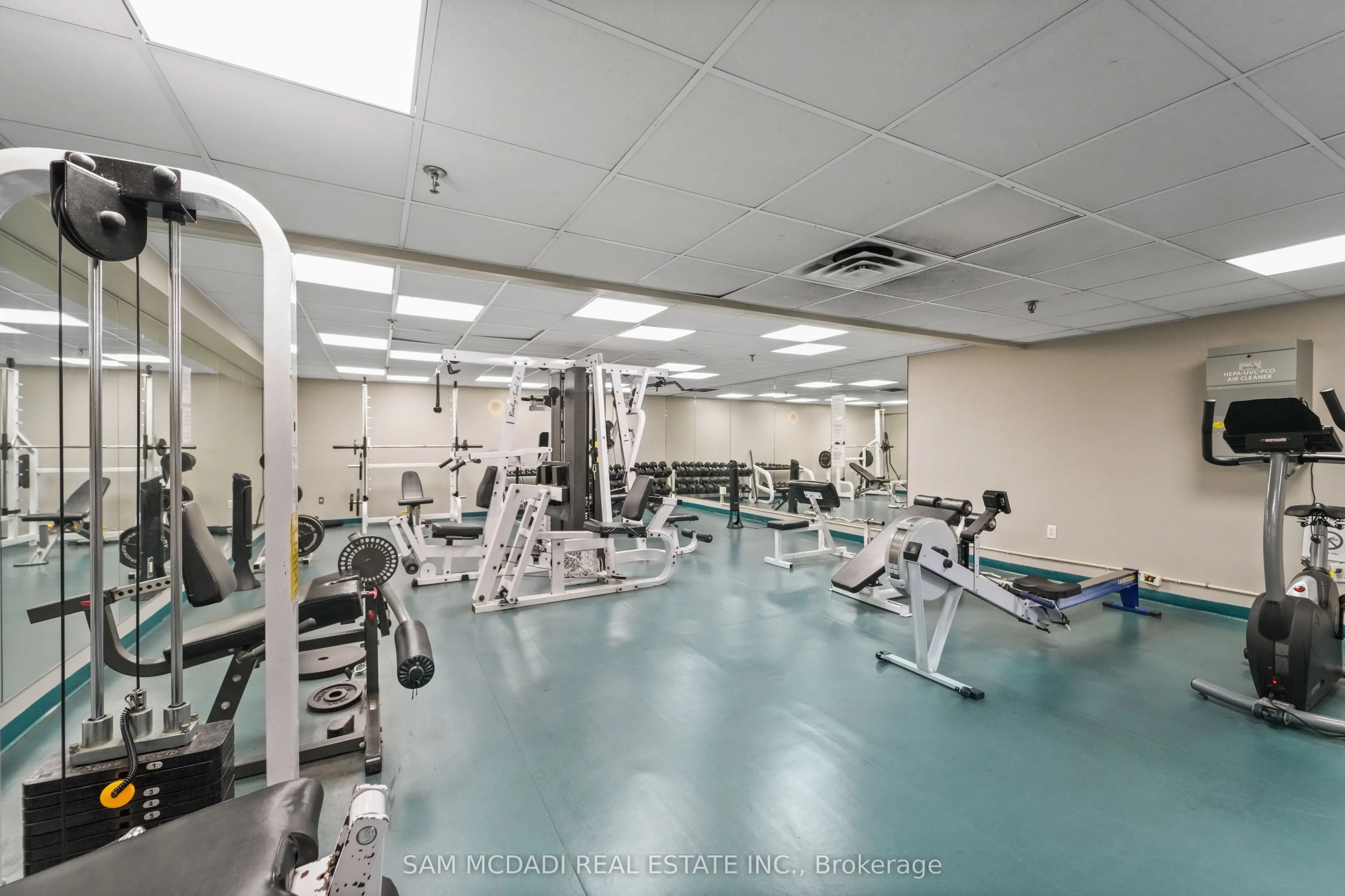 2177 Burnhamthorpe Road W, #1807