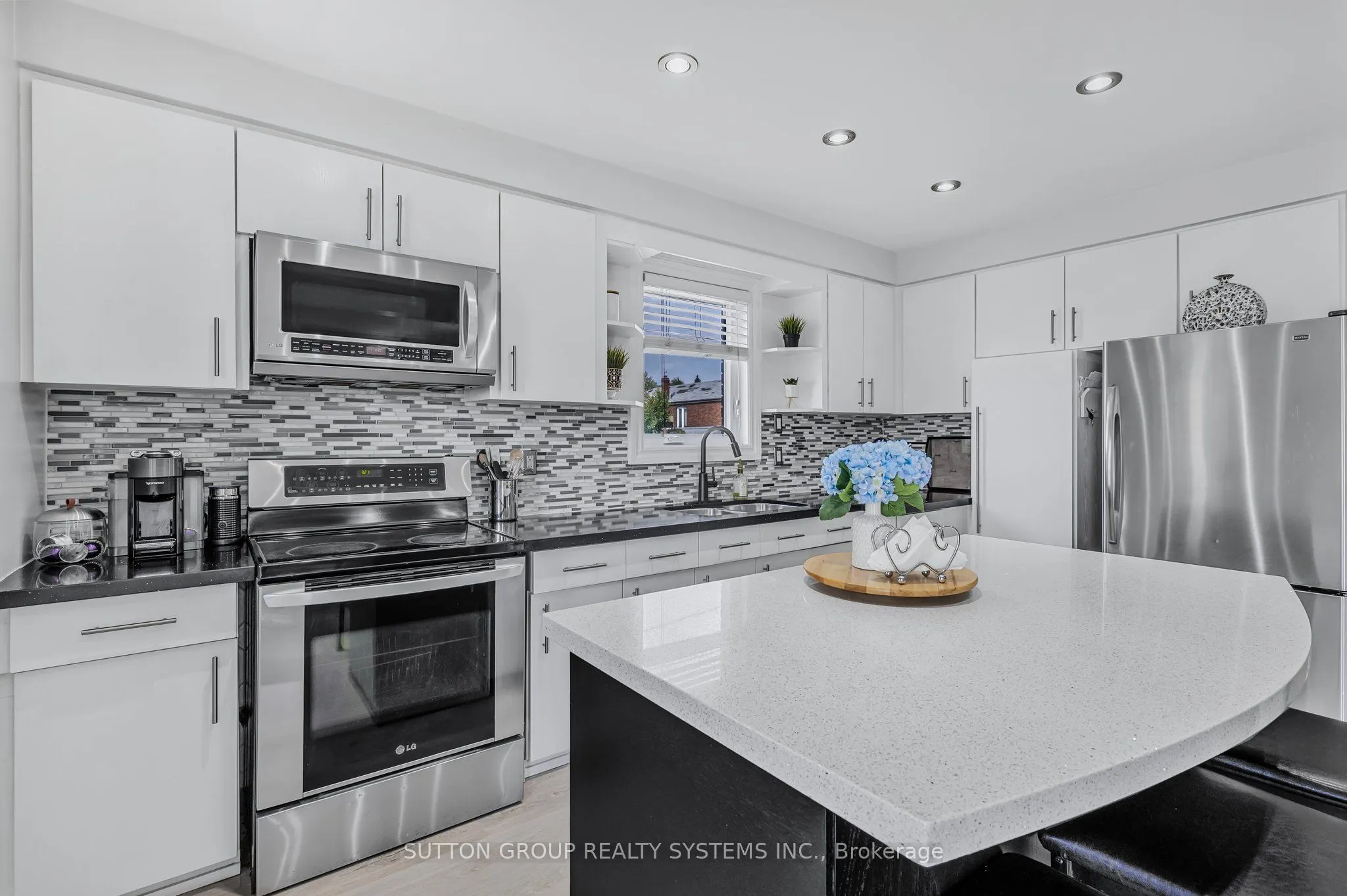 85 Kane Avenue