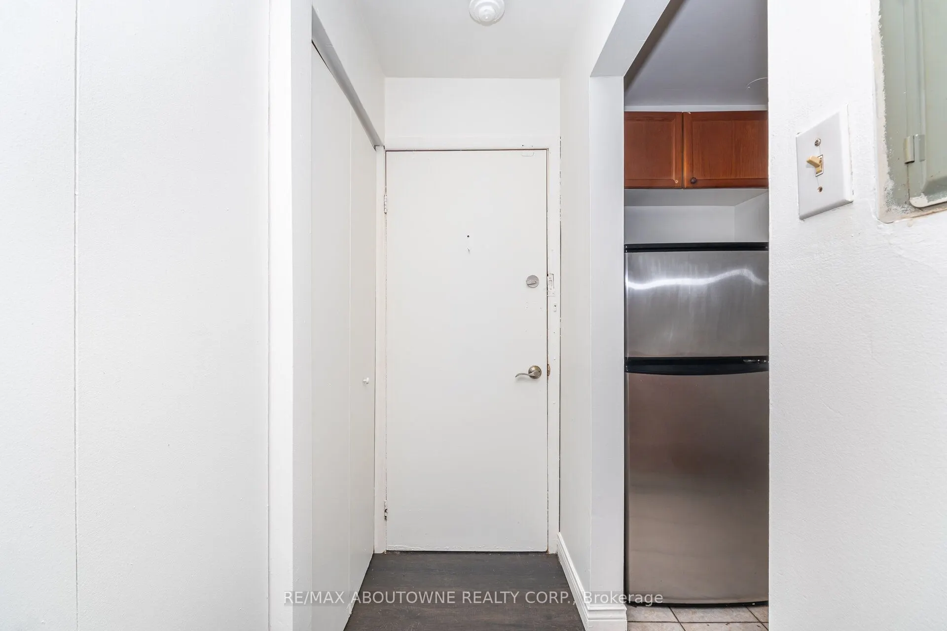 2144 Lilnan Court, #2