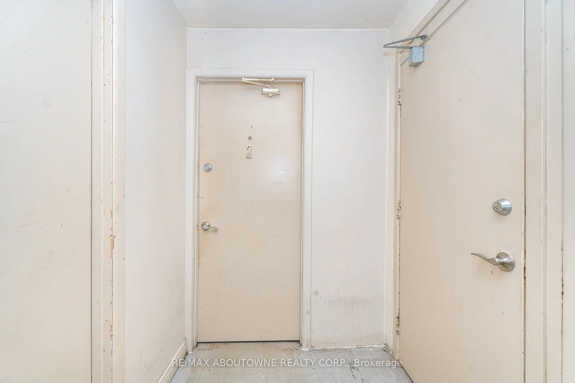 2144 Lilnan Court, #2