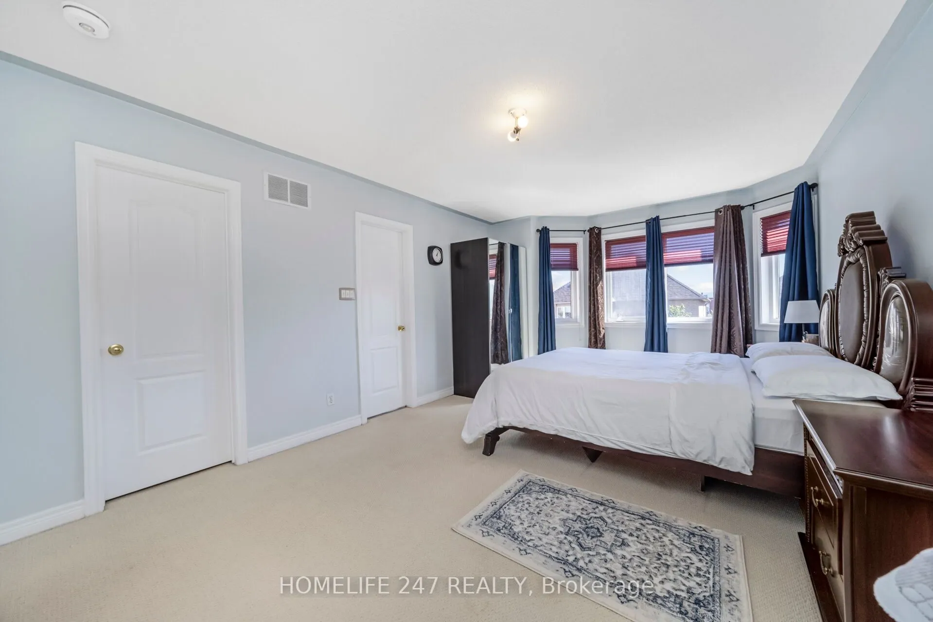 638 Madame Street
